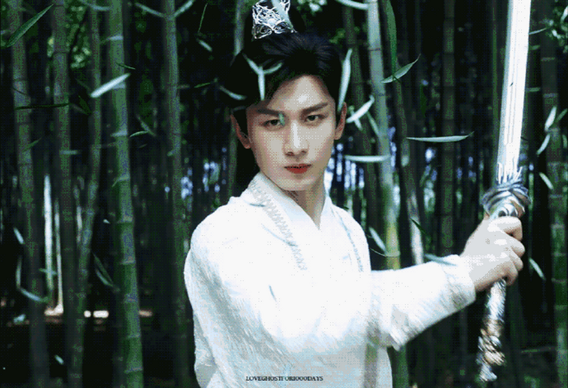 莲花楼名句 1.李相夷从不宽恕任何人,李莲花却原谅了所有人 2.