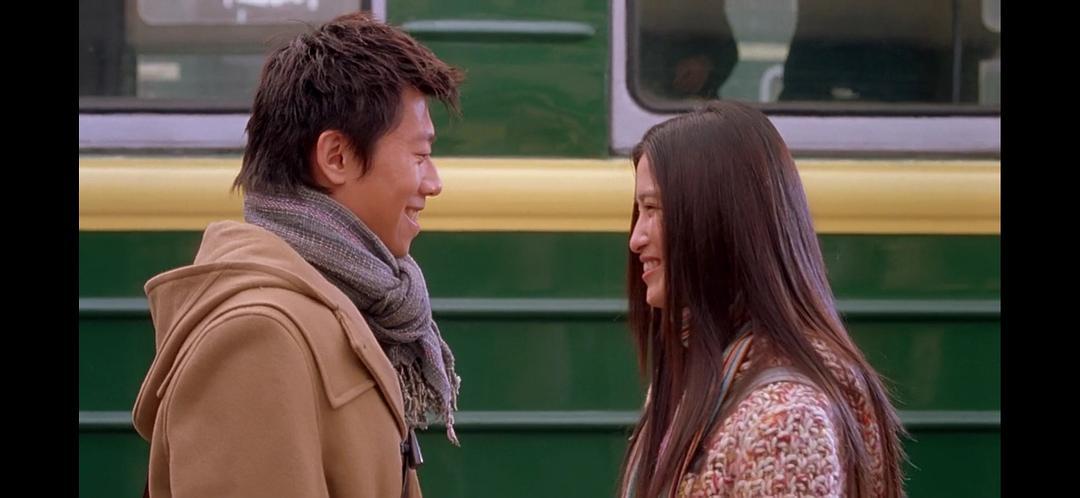 《独自等待》是伍仕贤自编自导的爱情喜剧电影,影片由夏雨,李冰冰