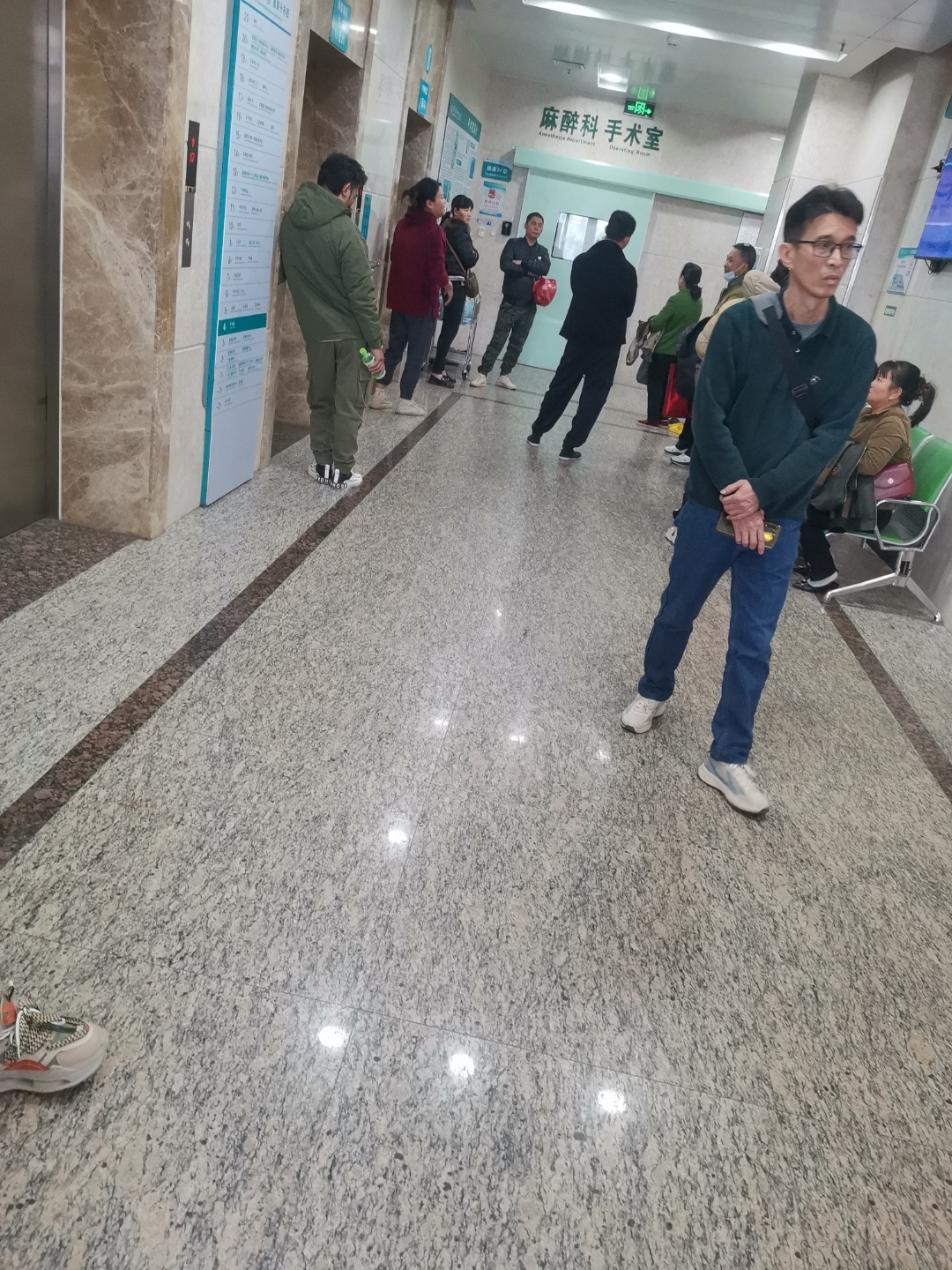 新疆醫(yī)科大學第二附屬醫(yī)院黃牛排隊掛號，的簡單介紹