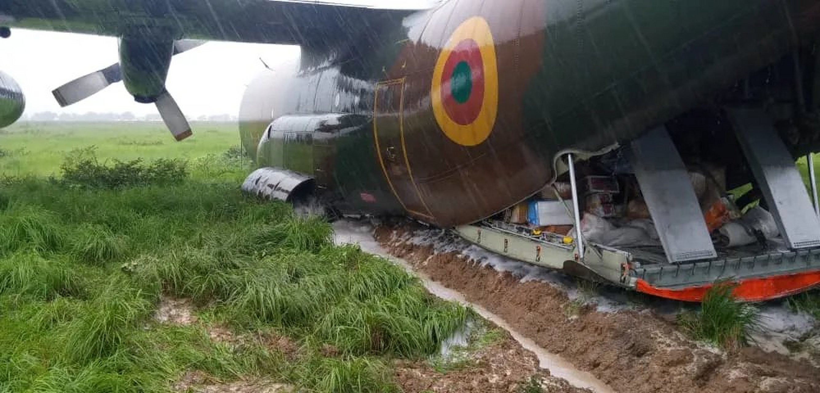 根据当地媒体报道,喀麦隆空军正面临严重的财务困难,多款飞机无法投入