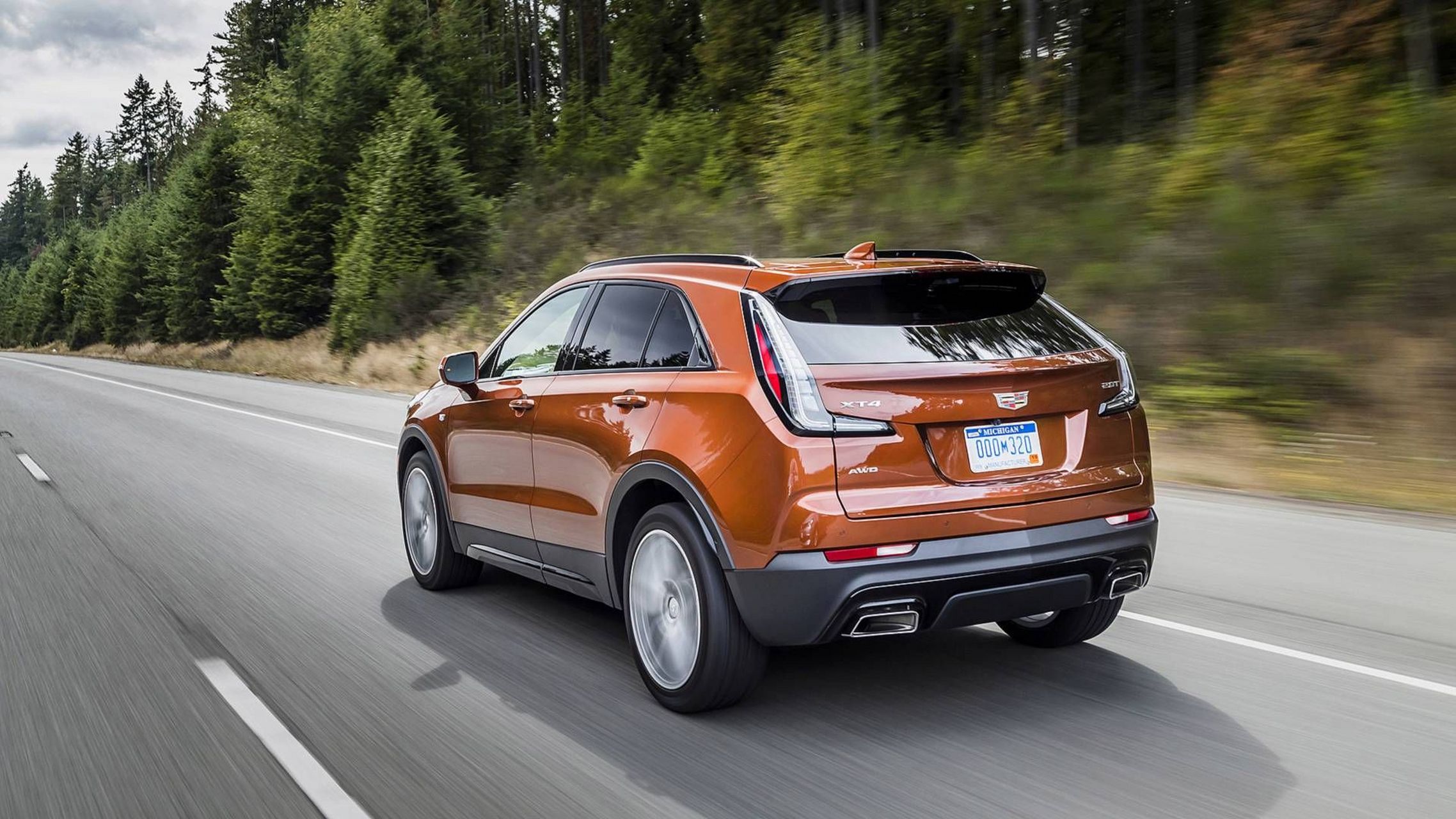 这不是第一次出现xt2,凯迪拉克在推出紧凑级suv xt4之前就已经申请了