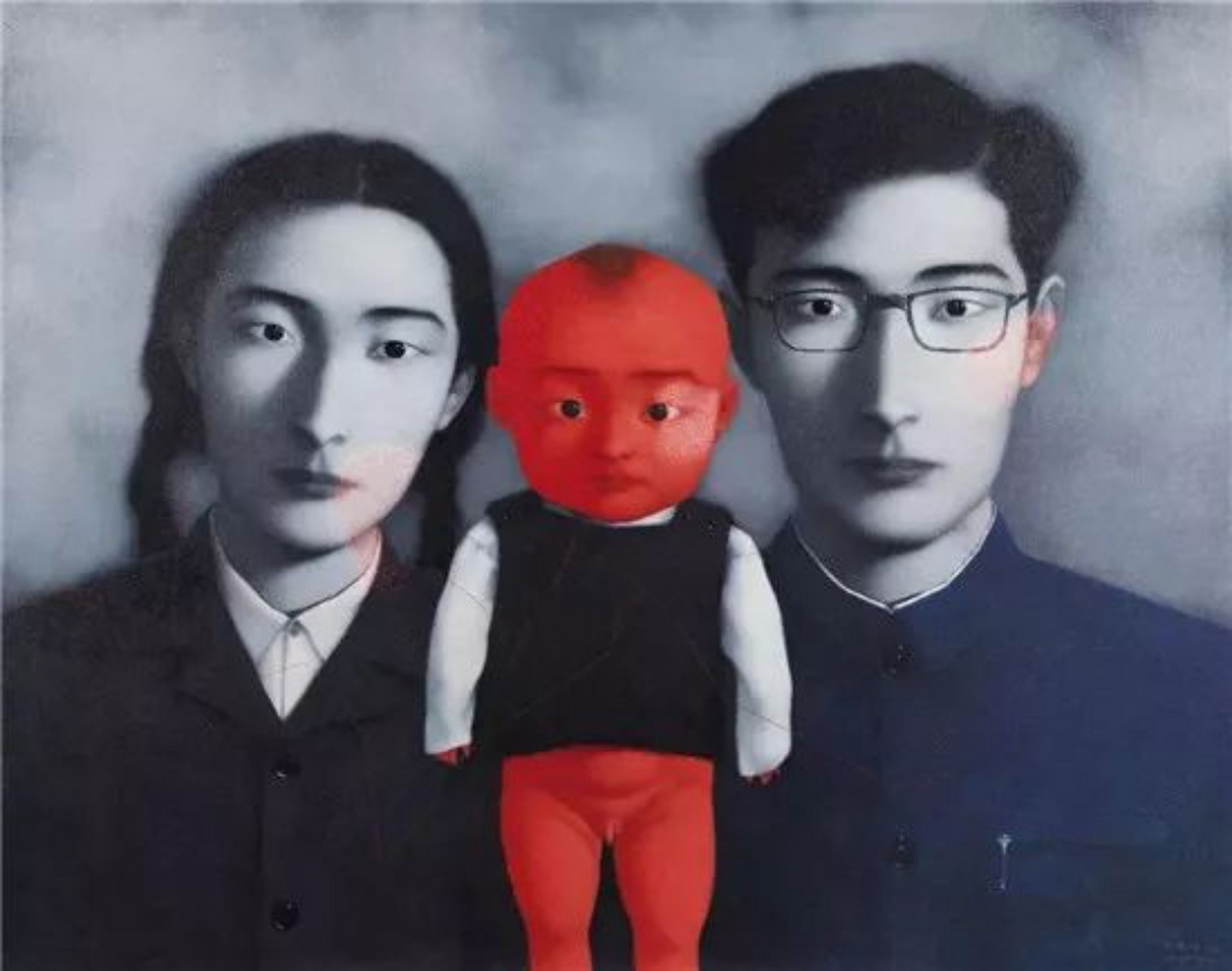 张晓刚,中国当代最牛的画家之一.