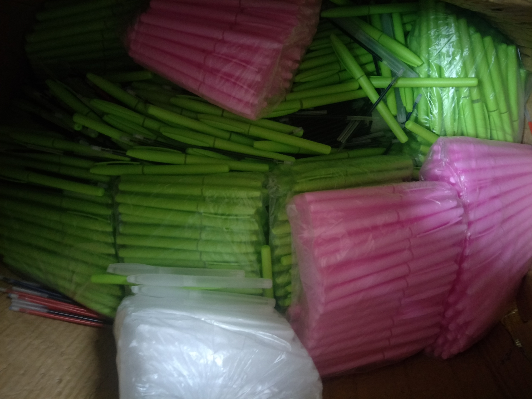 大量,组装笔外发,想做的姐妹私信联系我.