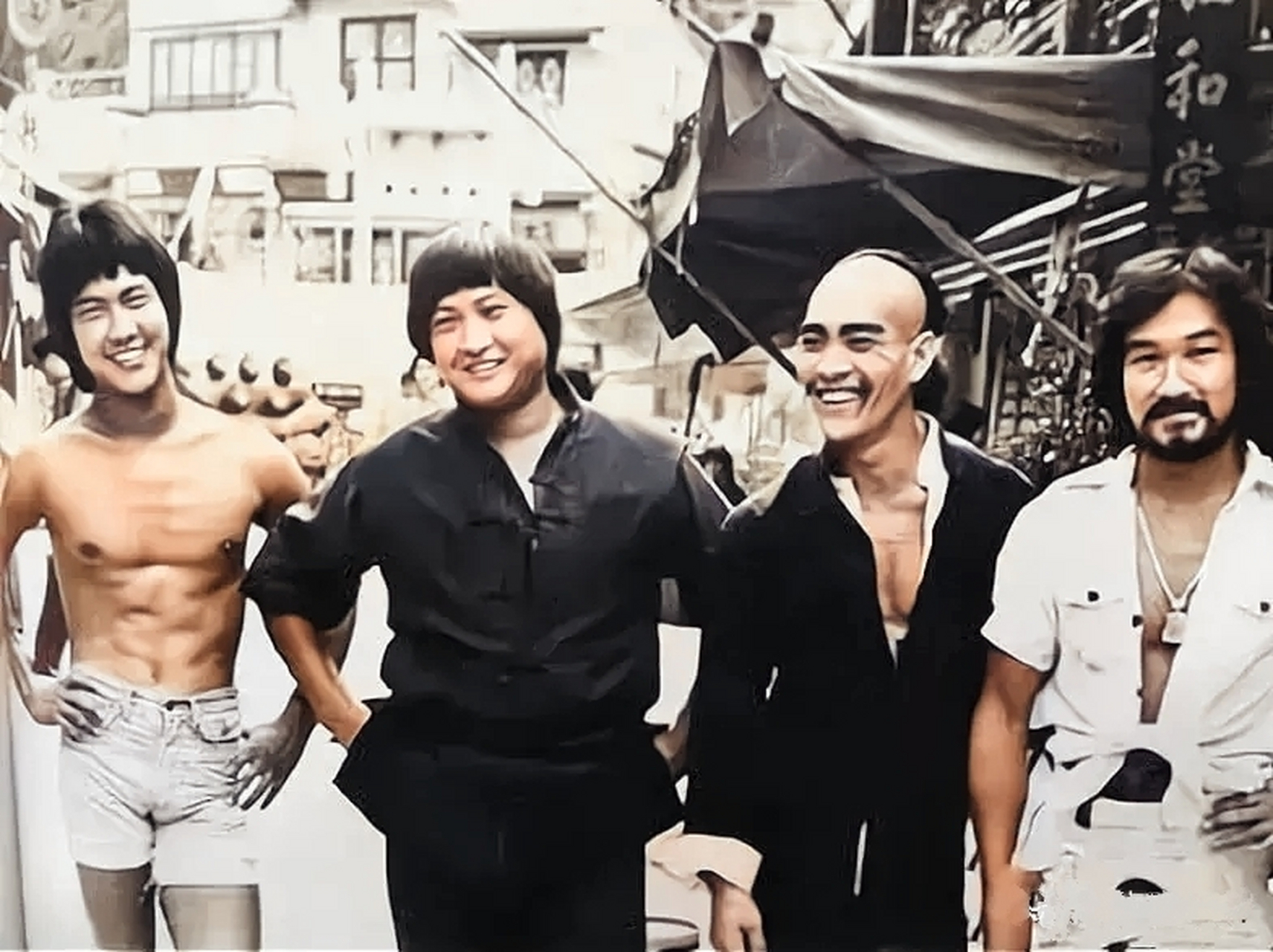 1979年,元彪,洪金宝,钟发,梁家仁合影照片