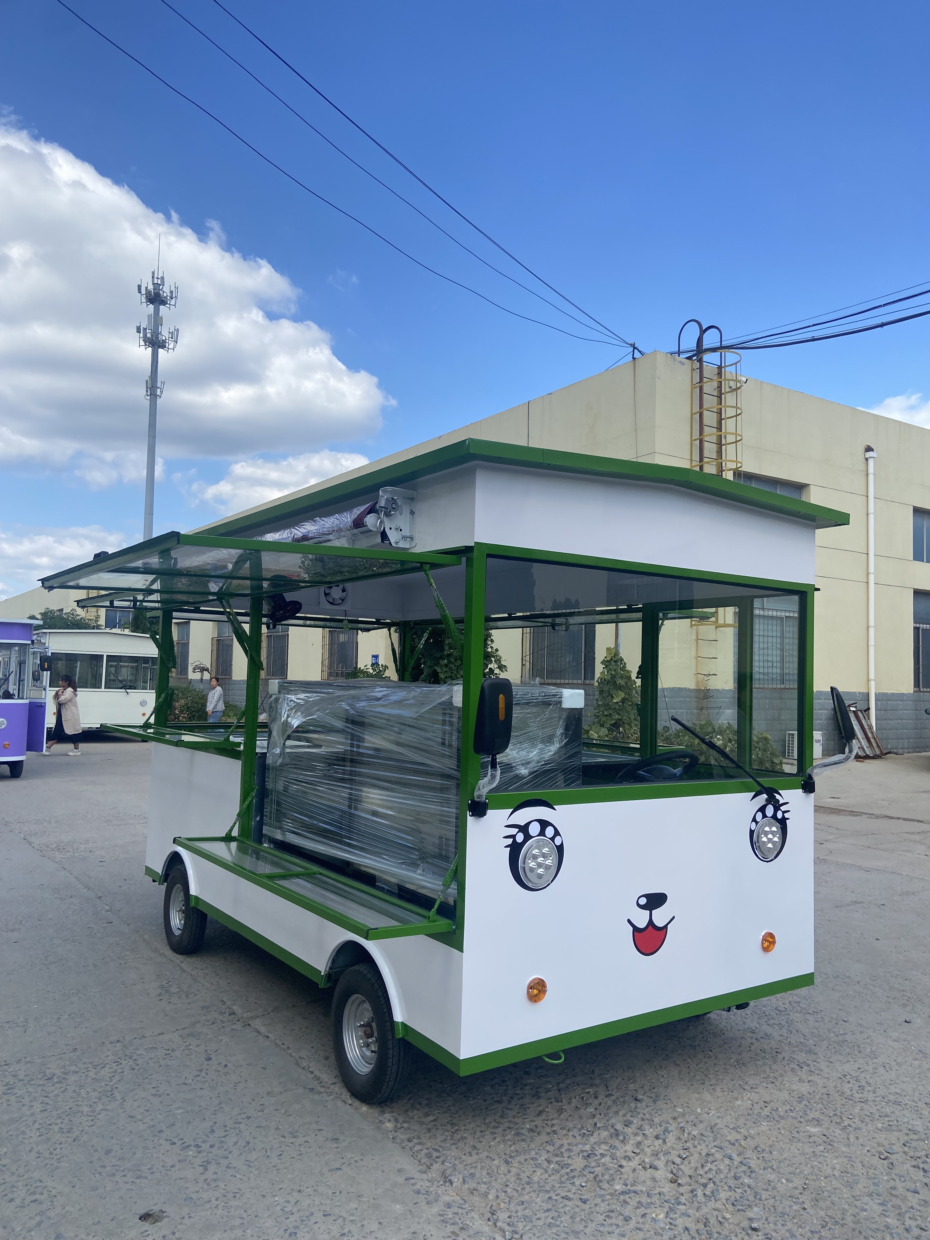 四轮多功能早餐车#网红移动餐车# #电动餐车小吃车美食车流动摆摊移