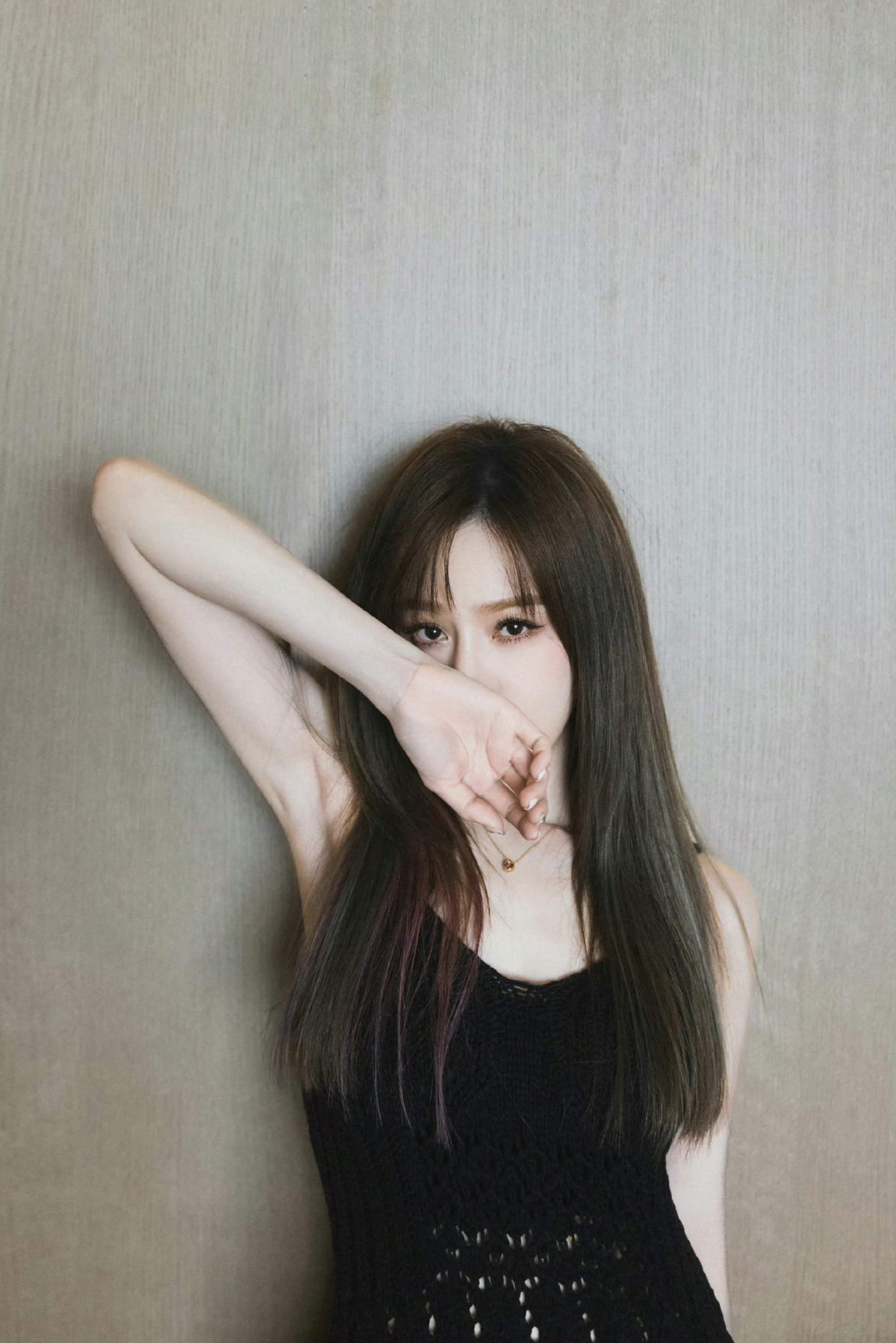 王心凌最新壁纸[心]#王心凌# #壁纸# #美女# #女神# #明星#