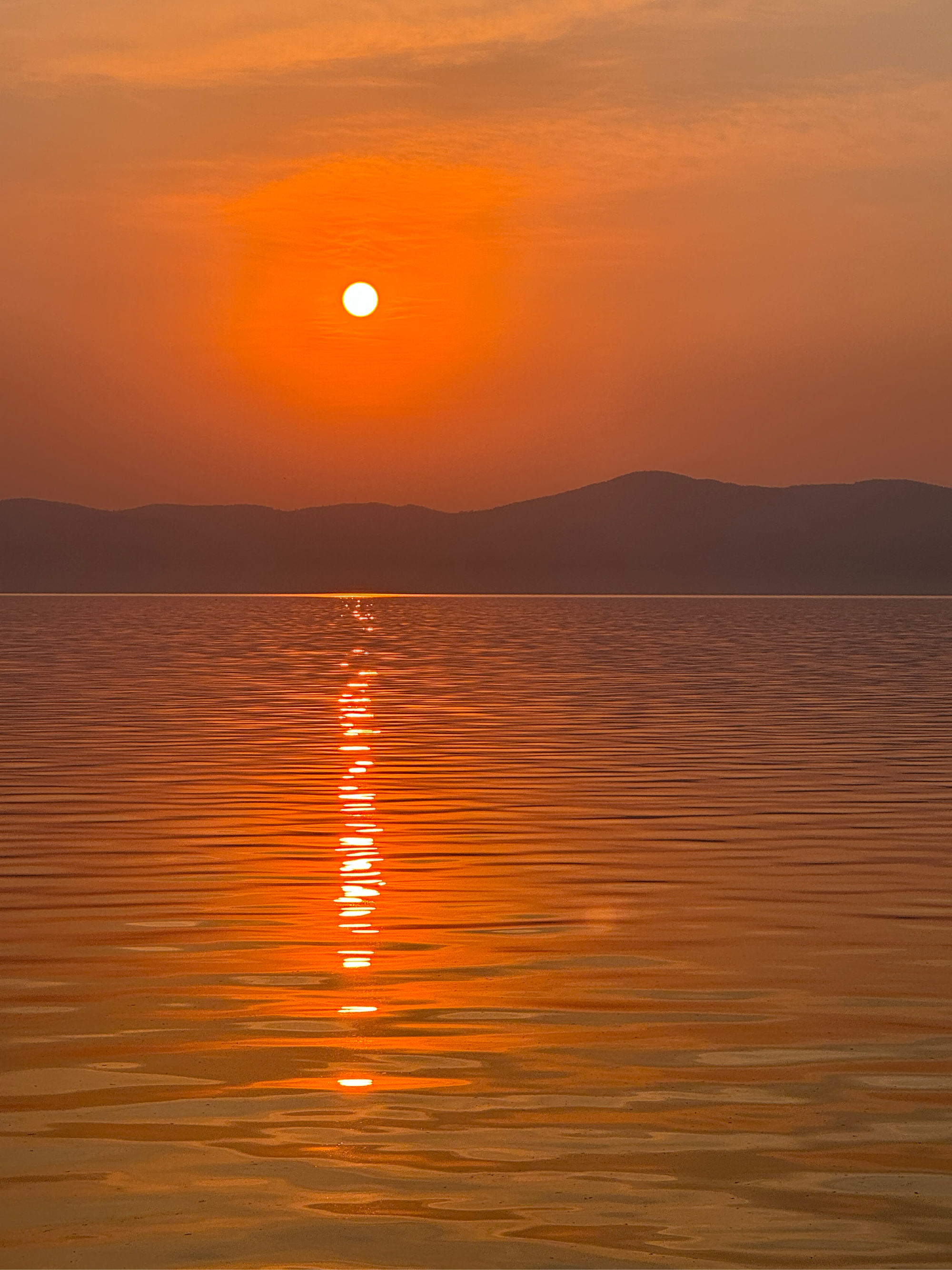 夕阳近黄昏图片