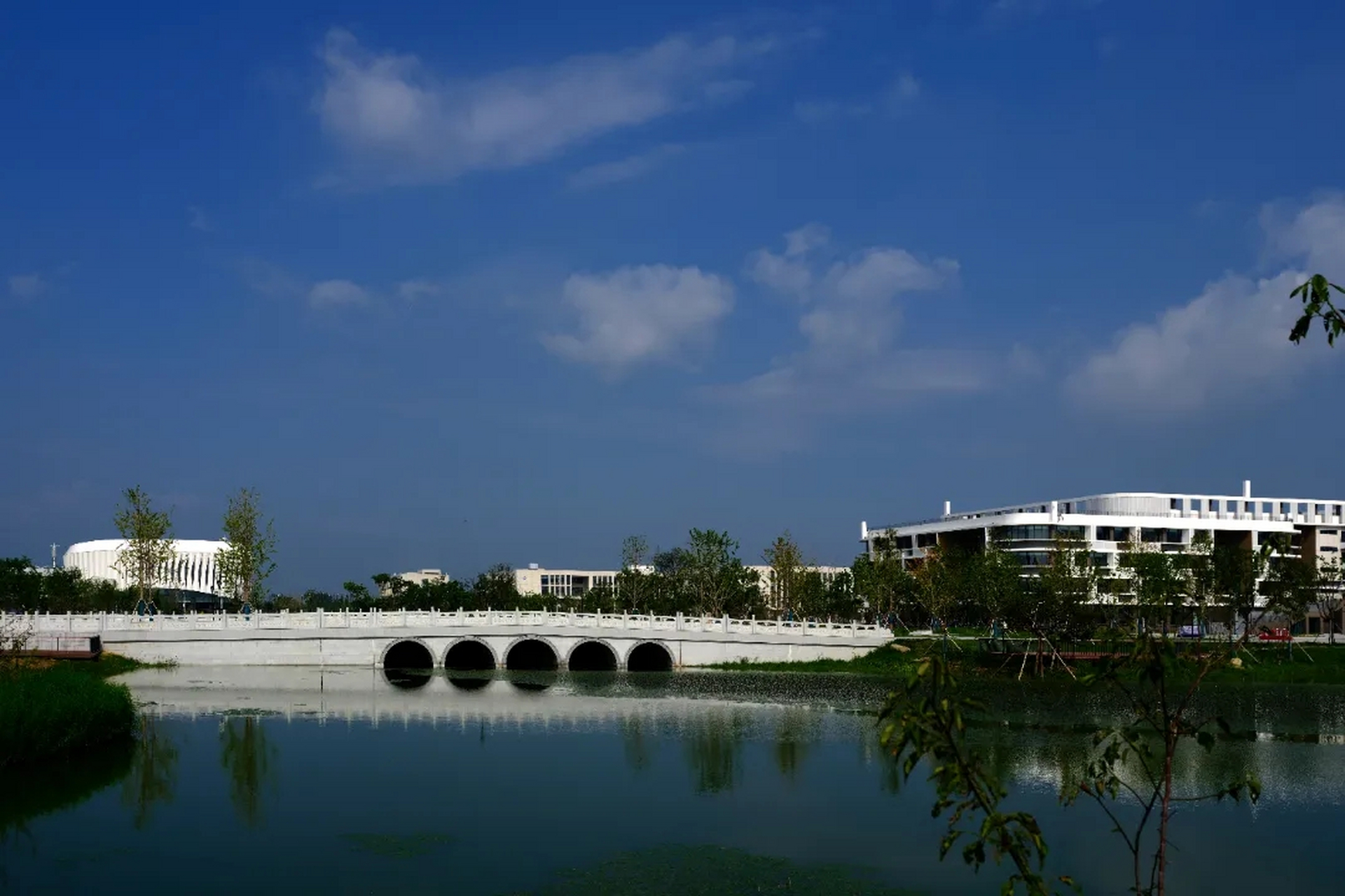 今年9月,河海大学新校区——常州校区,正式启用,新校区位于中国十大