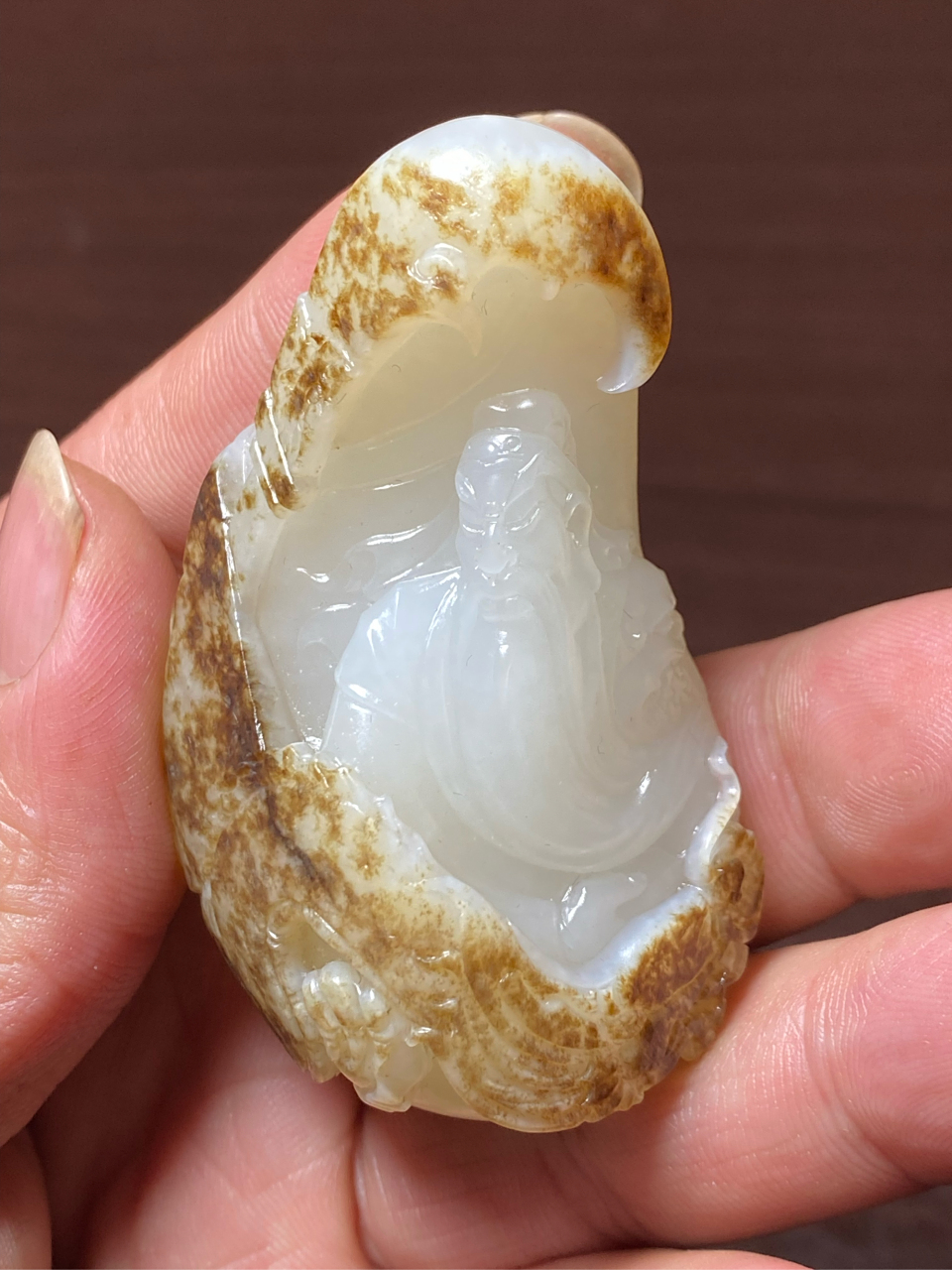 籽玉秋梨皮巧雕武财神关二爷把件(大师工艺)#新疆和田玉籽料# #和田玉