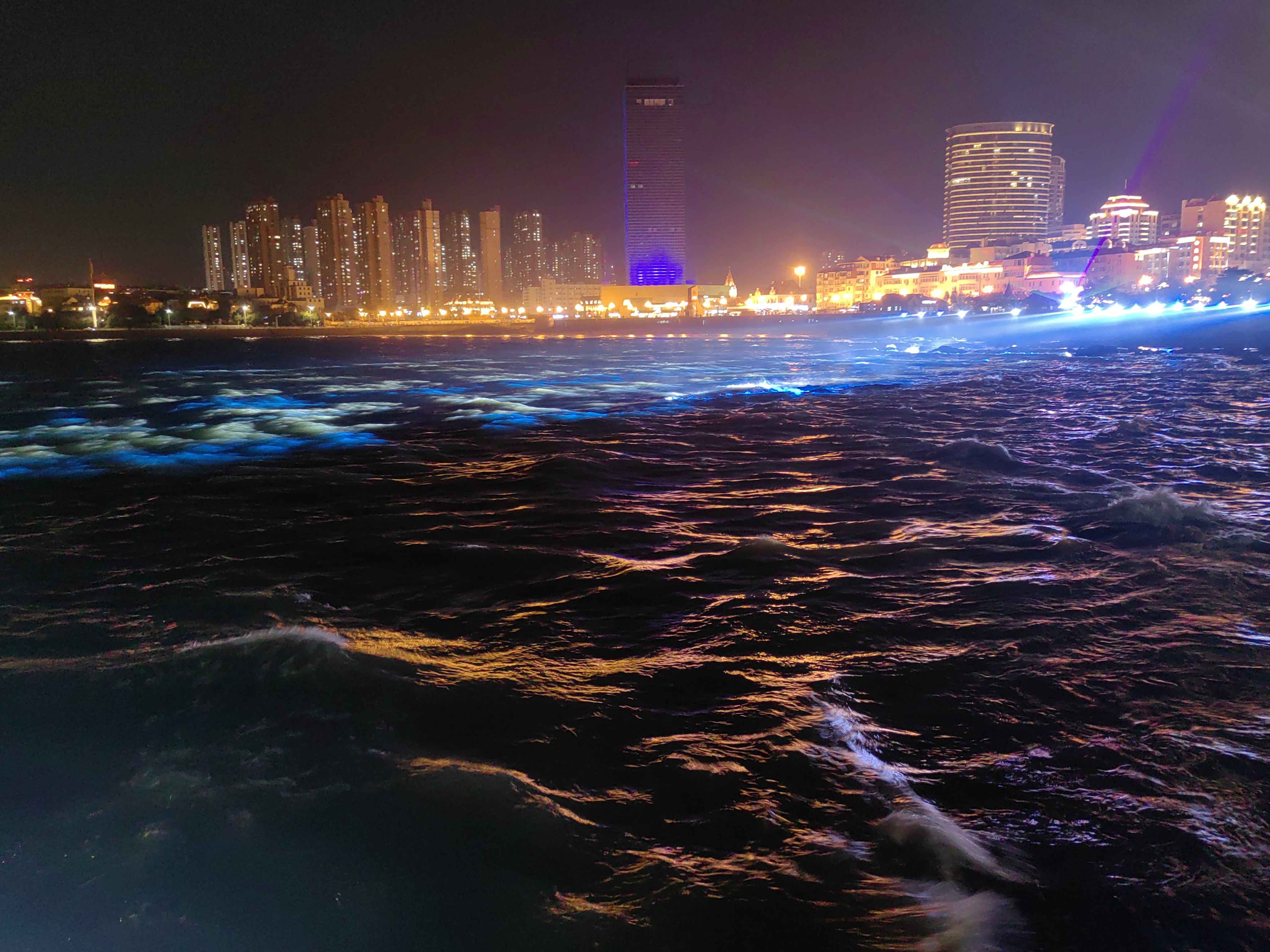 夜晚的大海 真实照片图片