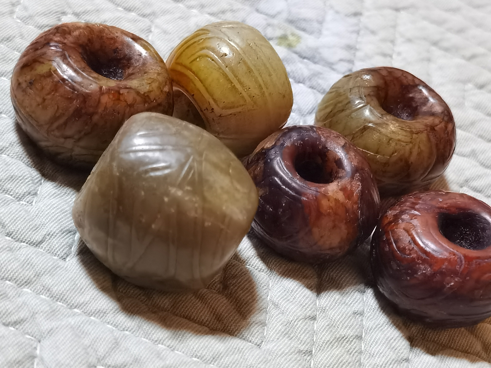 高古玉珠,商代.层次决定一个人的素质和认知.