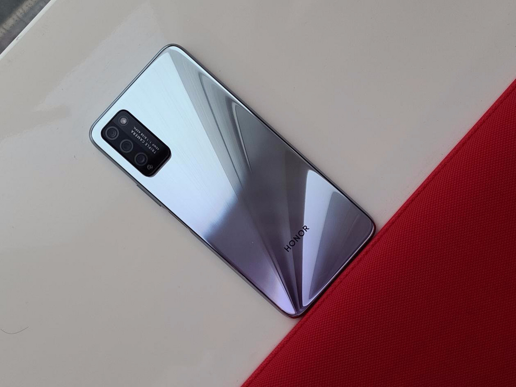 银色的荣耀30青春版给人一种久违的秩序感 #度小七开箱记# #荣耀30