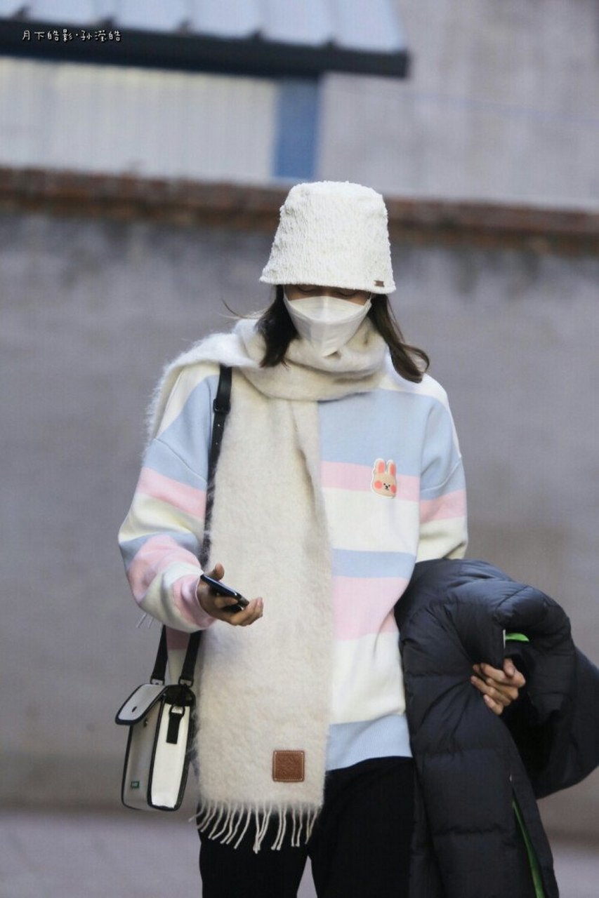 这个每天上班都像走秀的孙大龙 谁能不爱呢?