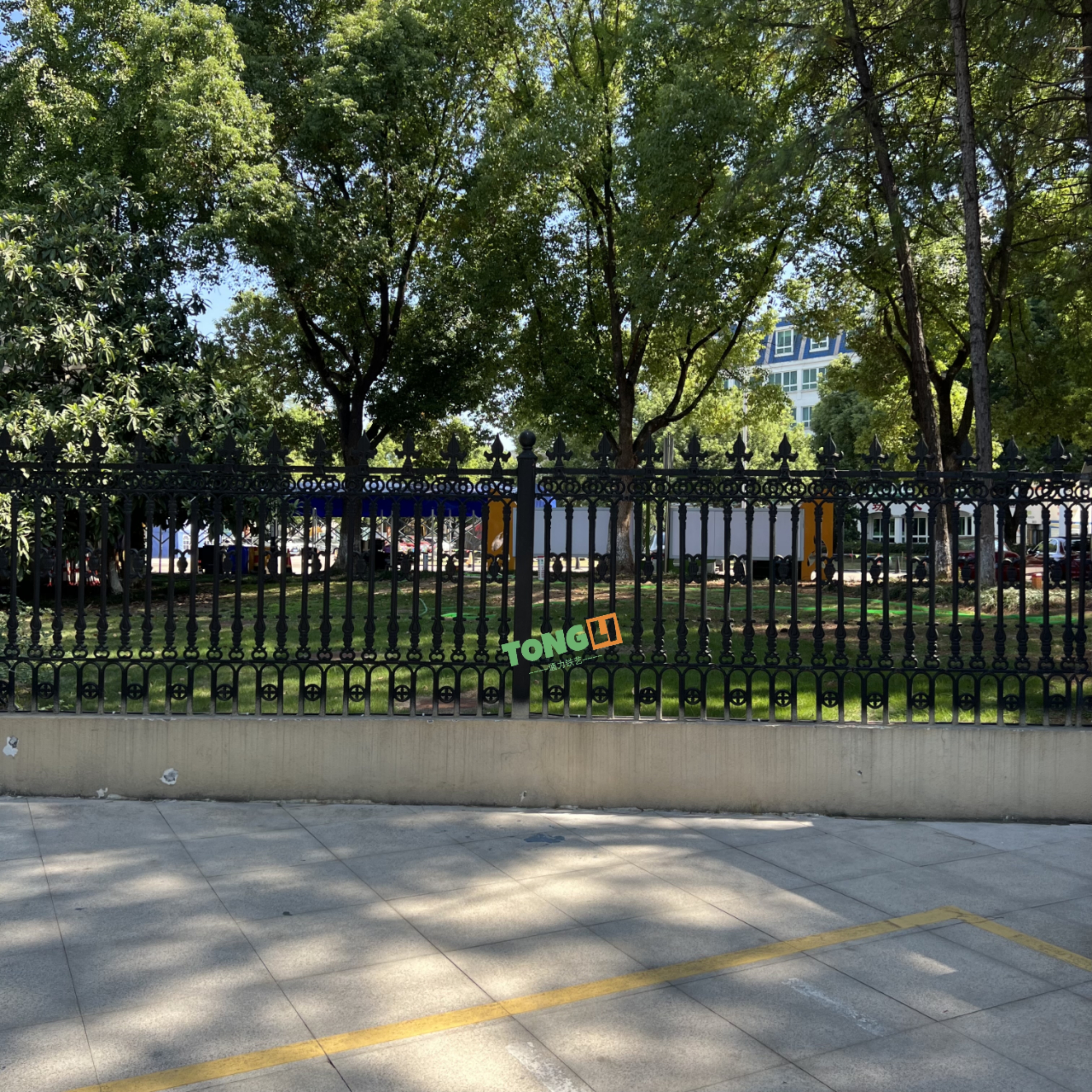 球墨铸铁护栏安装效果  专业生产厂家  款式多样    规格齐全