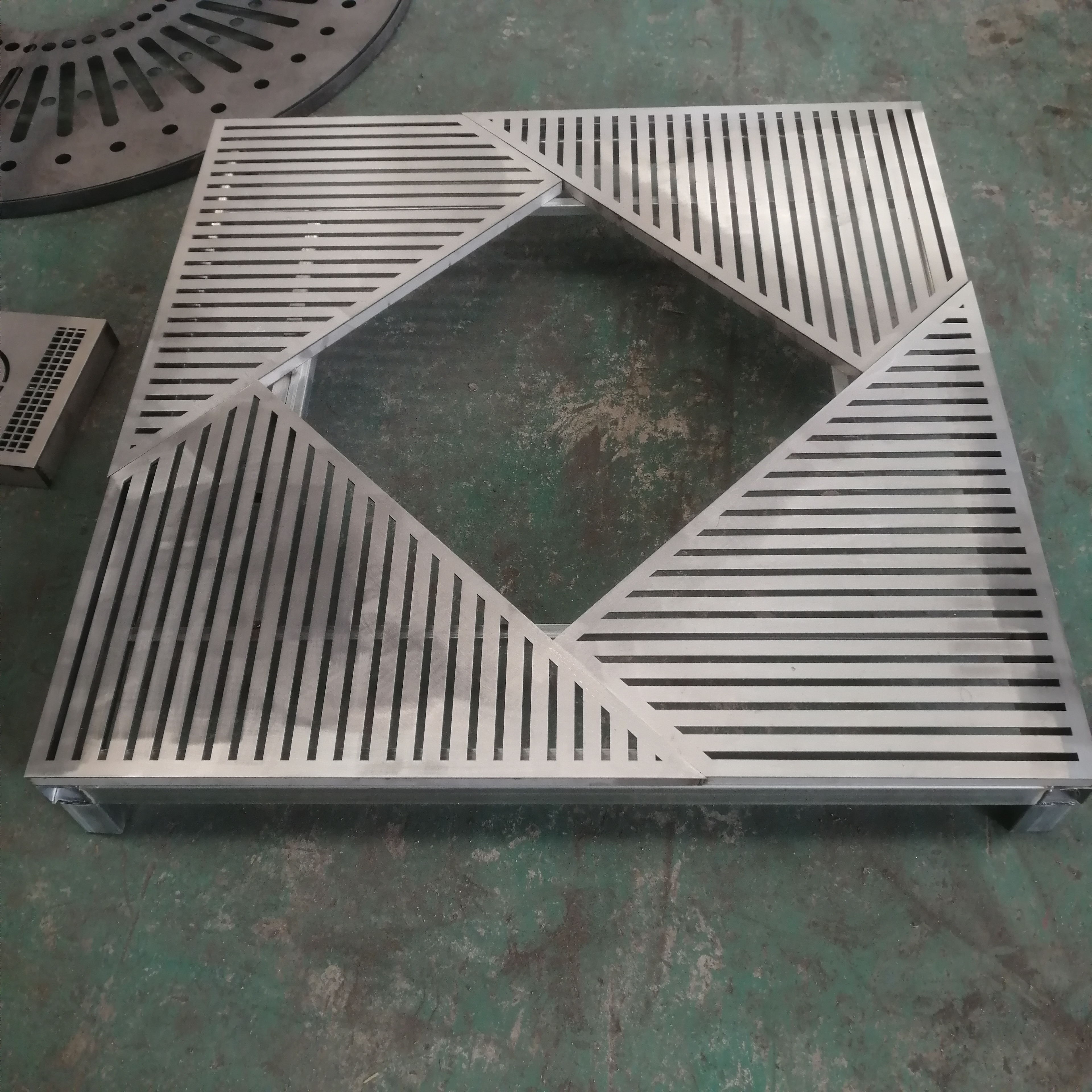 不锈钢树池篦子格栅钢板切割护树板市政工程园林道路美化装饰盖板