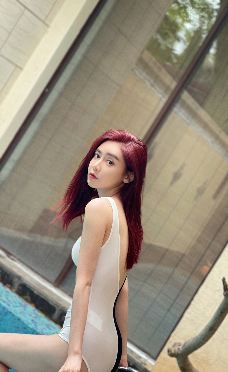 宋美娜,腾讯体育nba女主播 身材火辣,颜值不输一线明星!