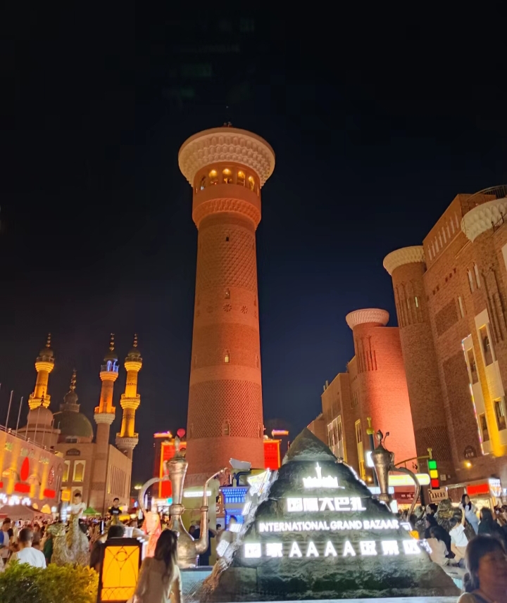 乌鲁木齐罗马天街是景区吗(乌鲁木齐罗马广场介绍)