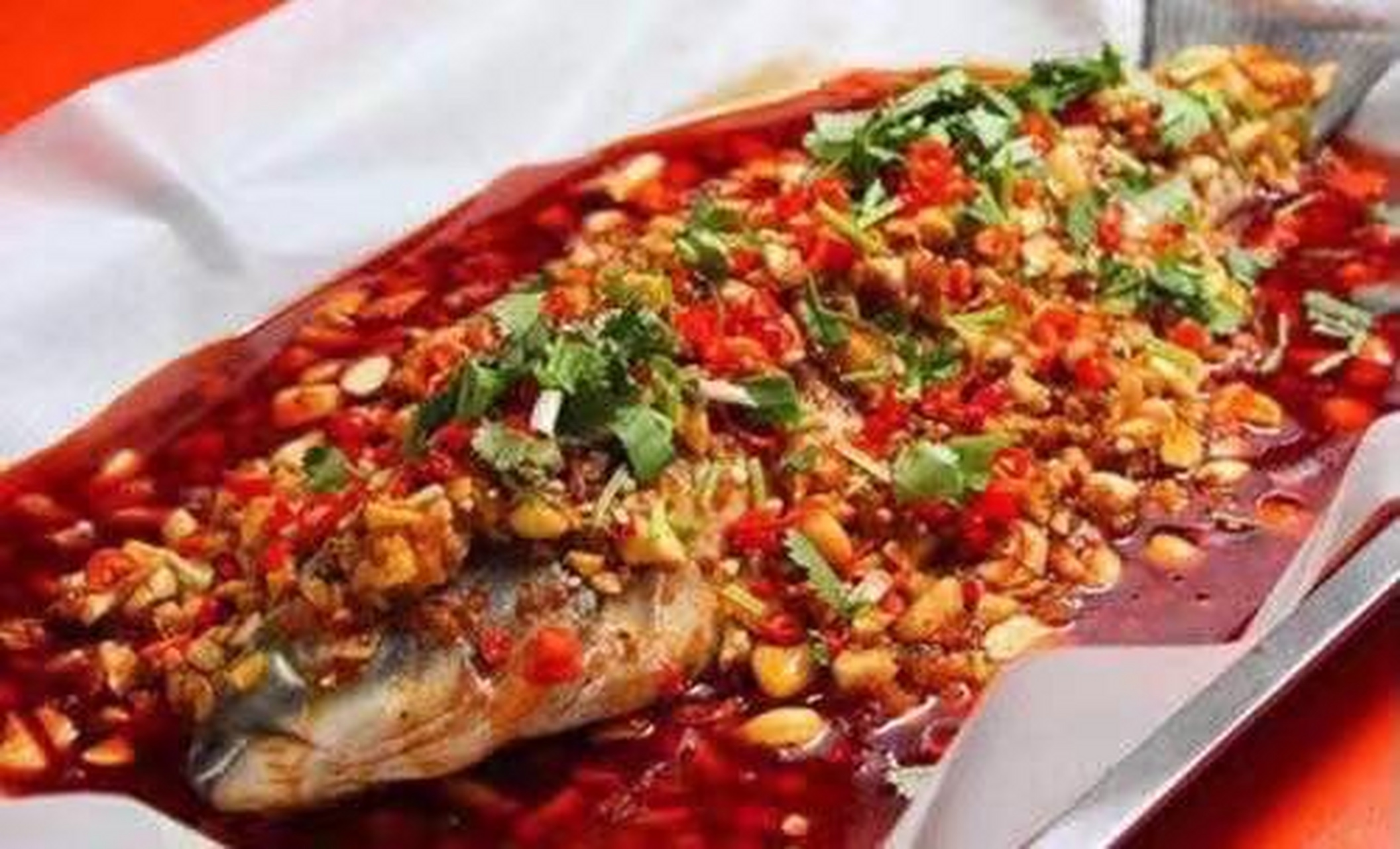 夜鱼仙纸上烤鱼吃着爽