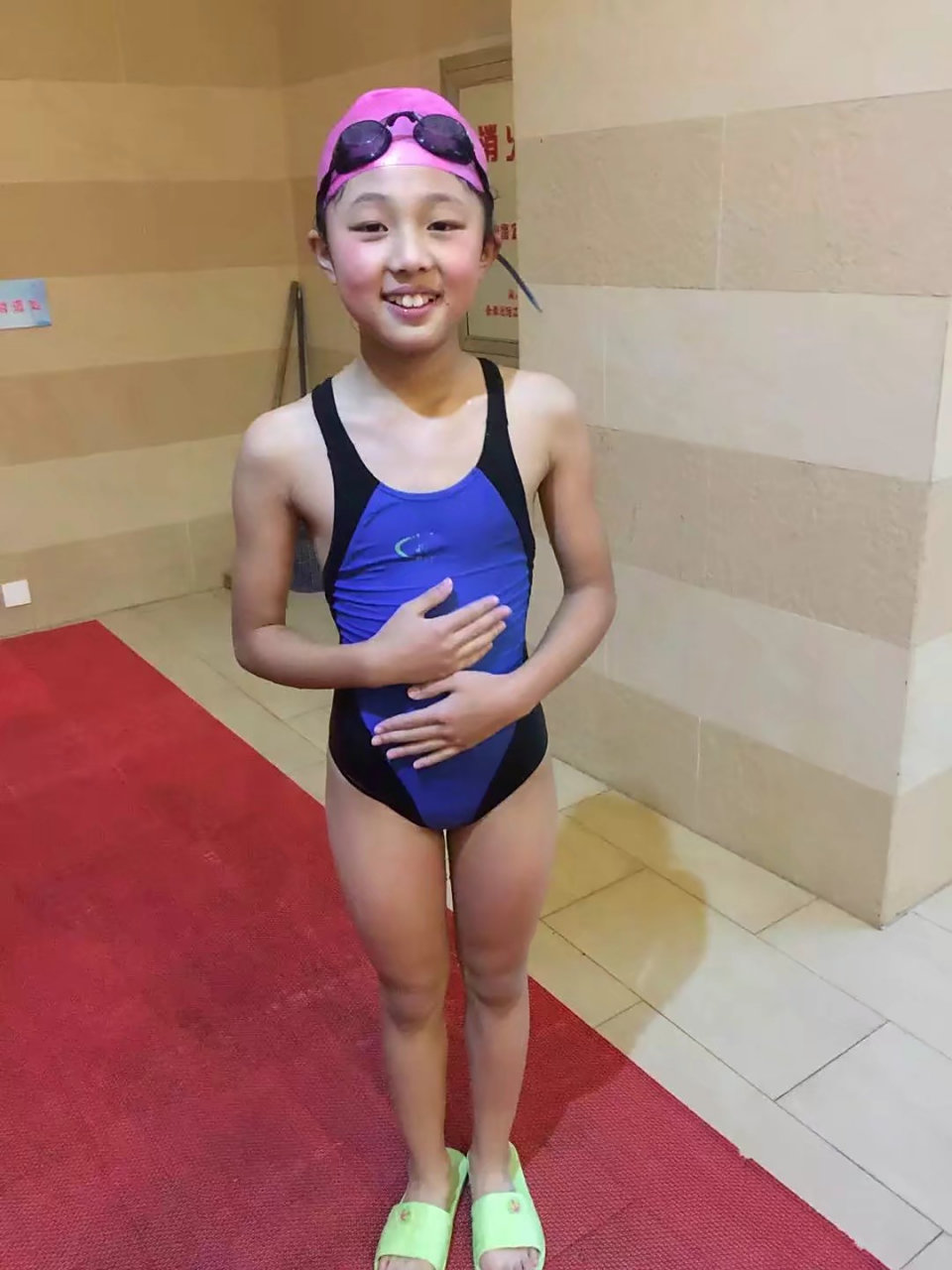 省泳队唐菁小朋友