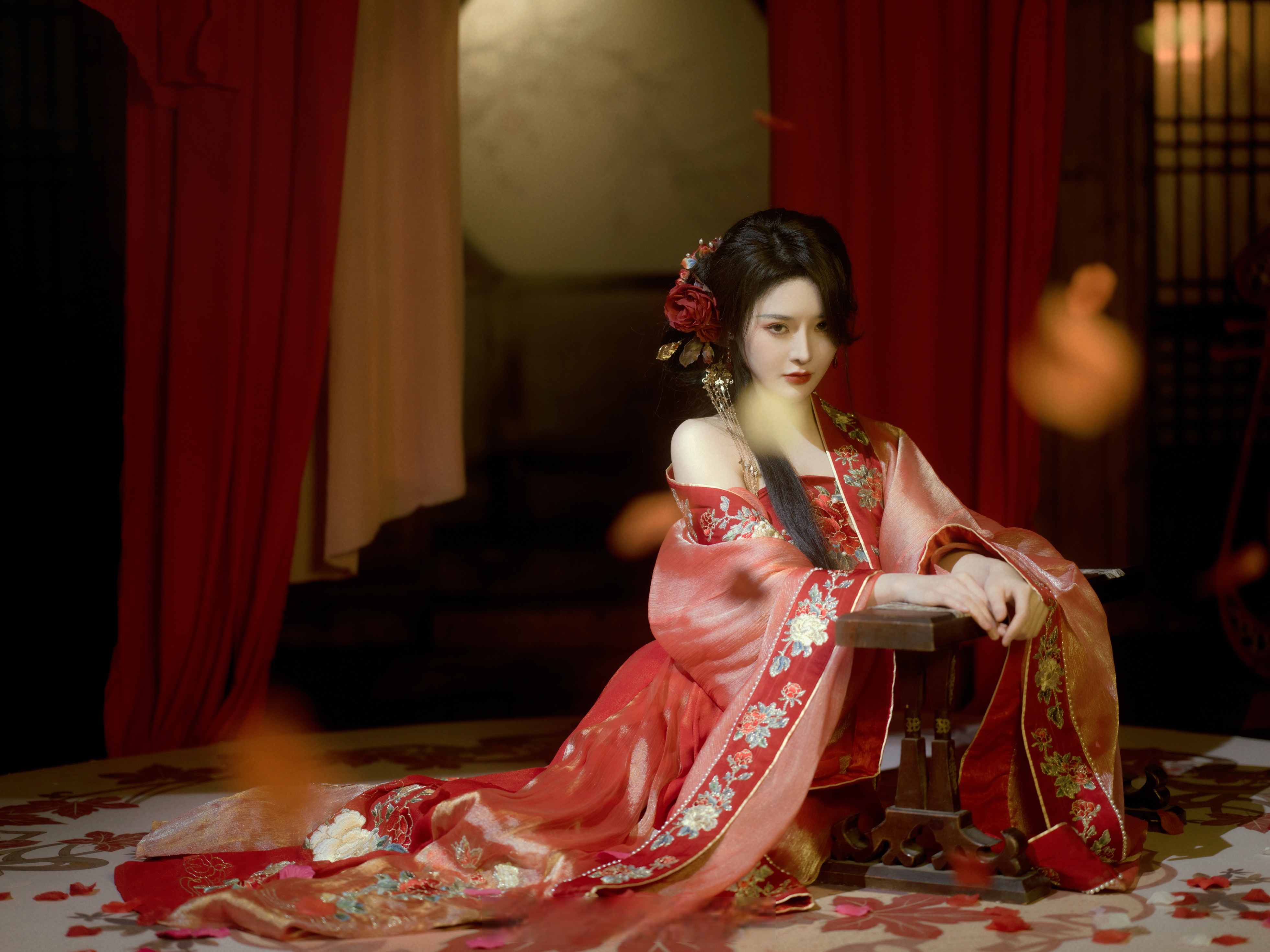 莫寒#一袭红妆为谁舞
