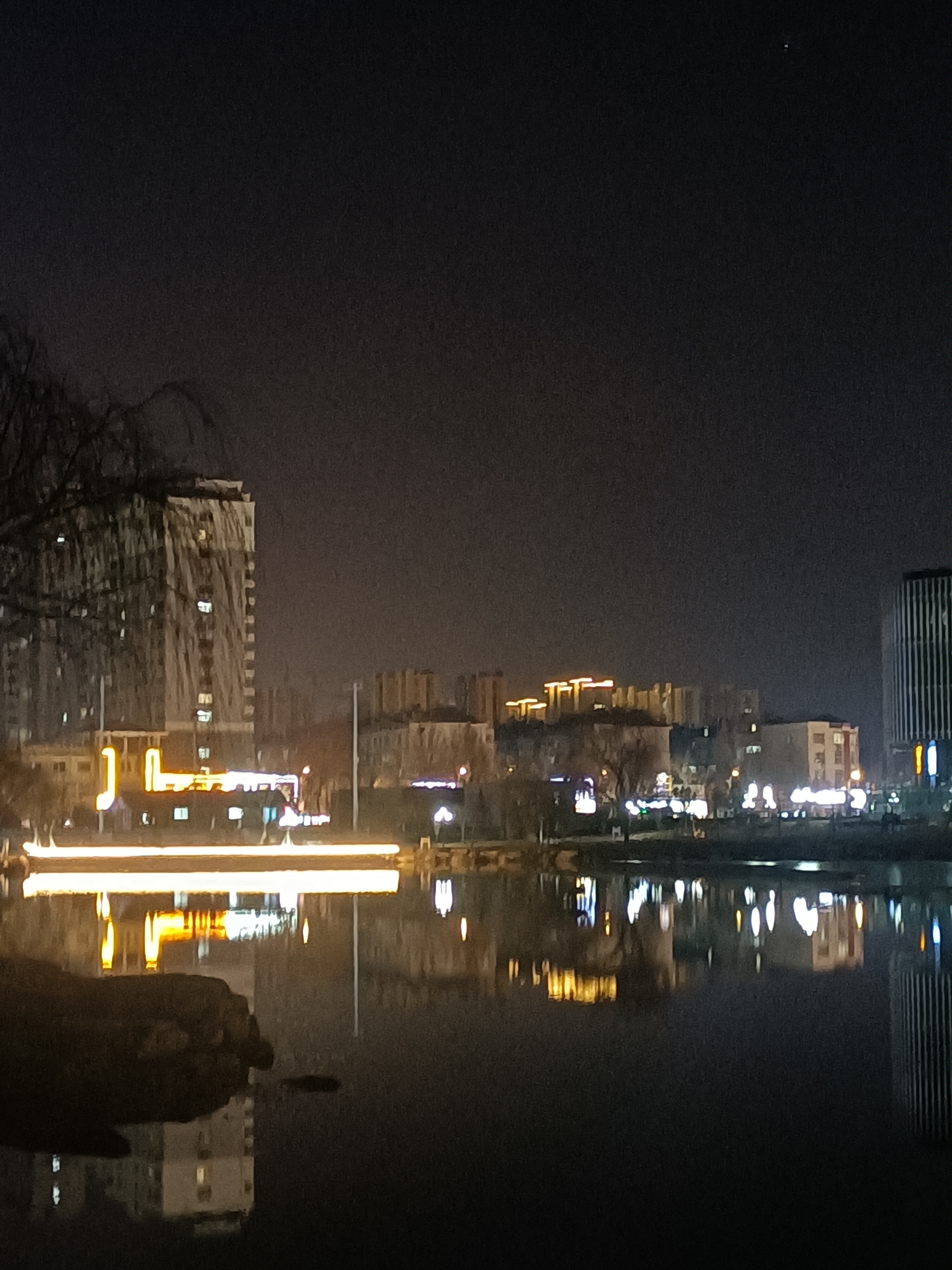 山东菏泽夜景图片