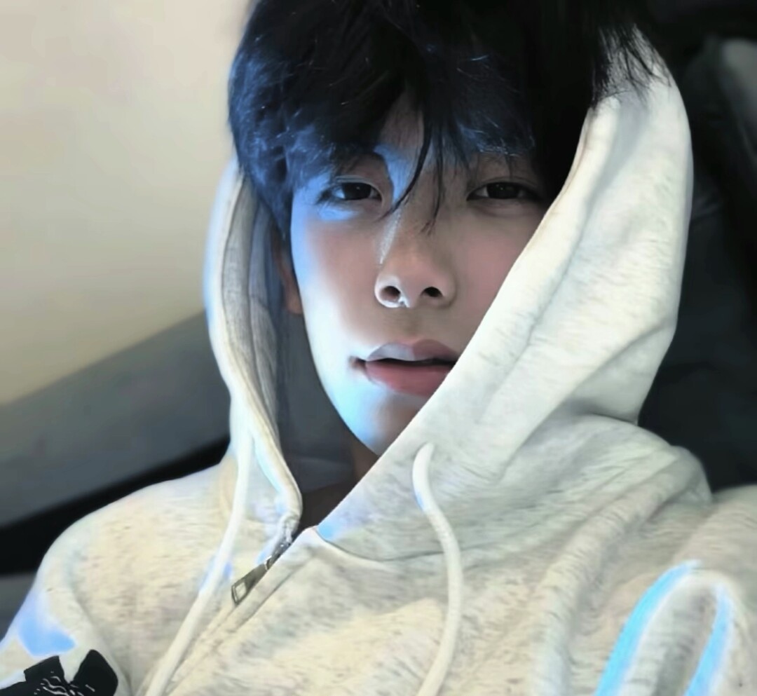 高冷帅气男生真人头像#男生头像推荐# #高冷男生头像