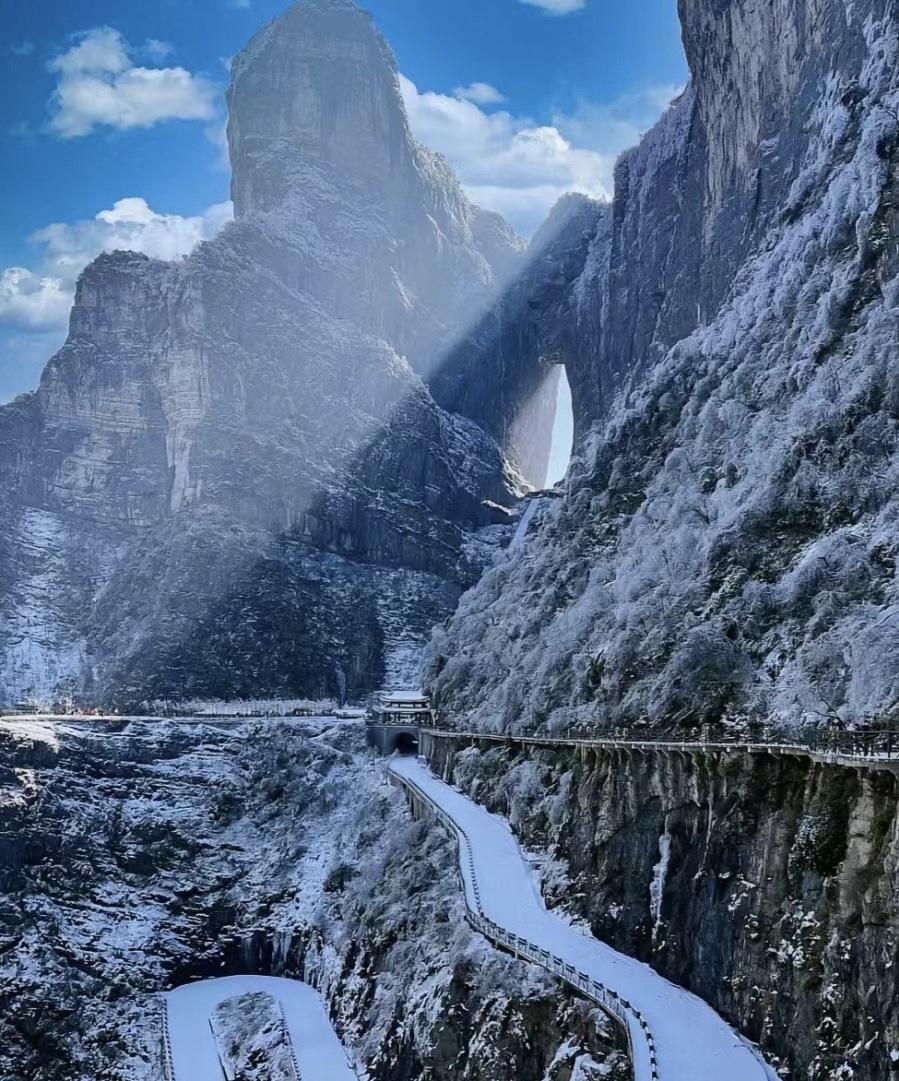 漂亮啦马上给宝子整理出了我的旅游路线,打算来张家界看雪的住啦