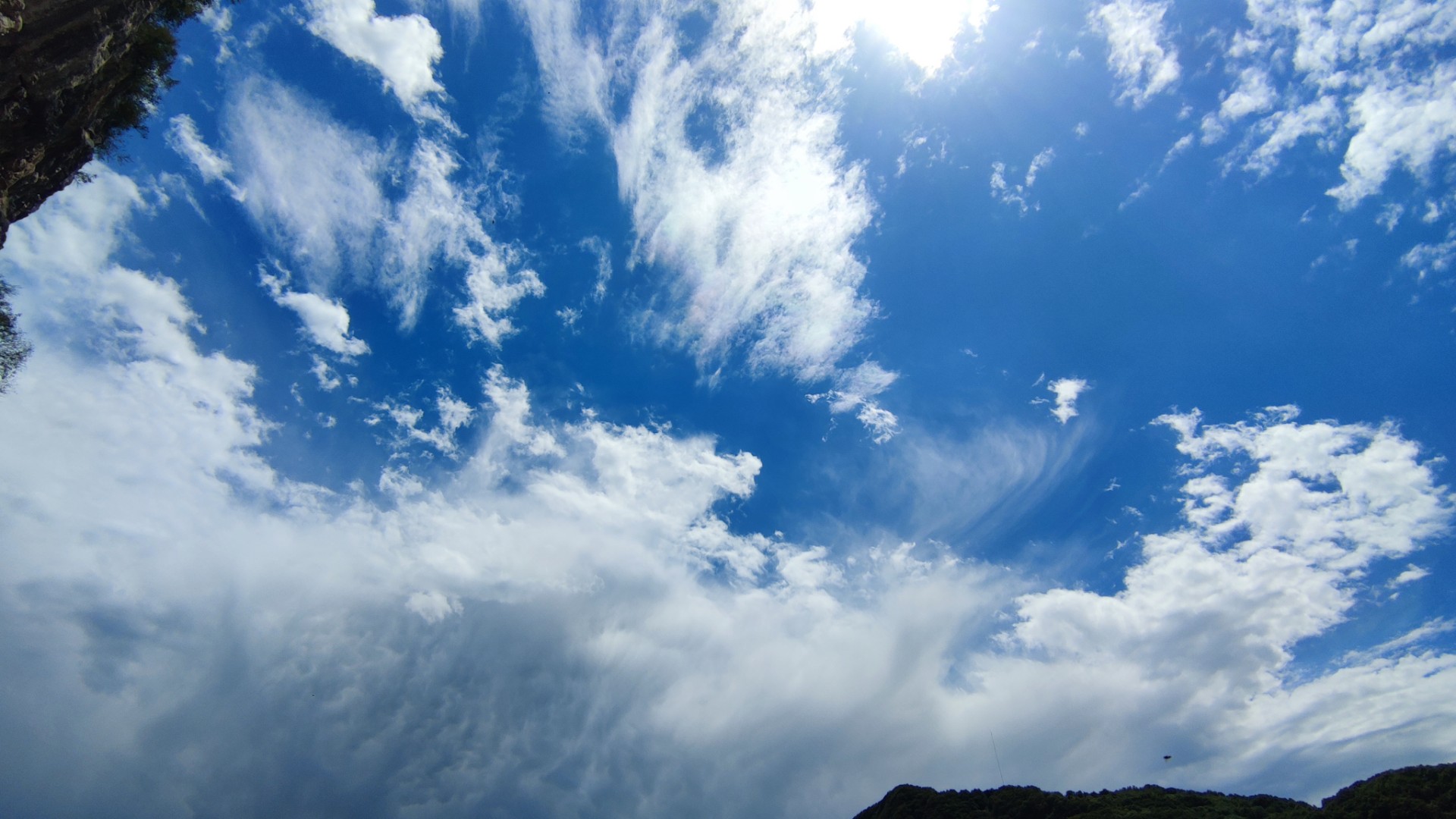 今天阳光明媚,连日的阴霾一扫而空,心情也美美哒!