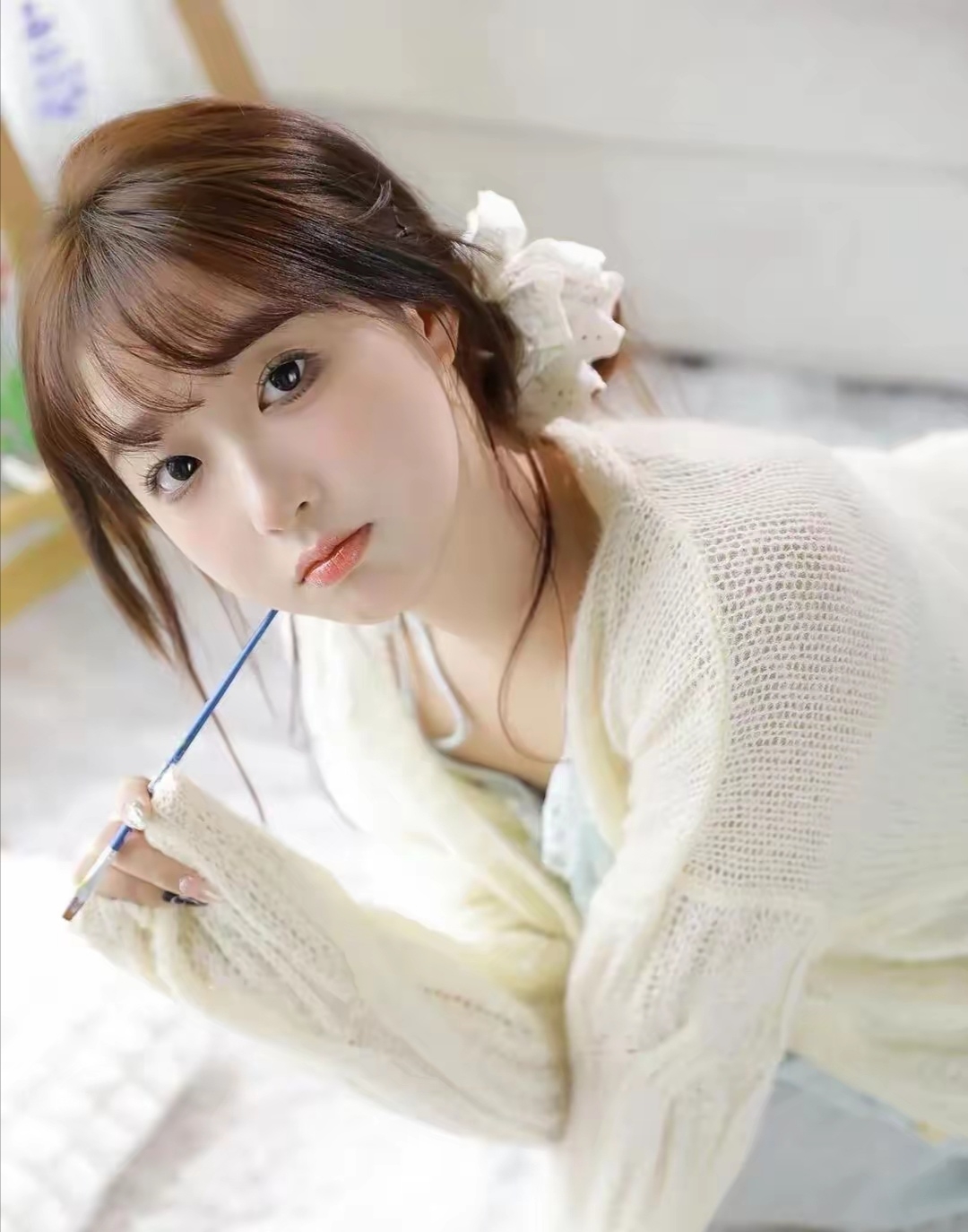 [微风][鲜花]清新可爱小女人[鲜花][微风]#养眼美女# #动态连更挑战