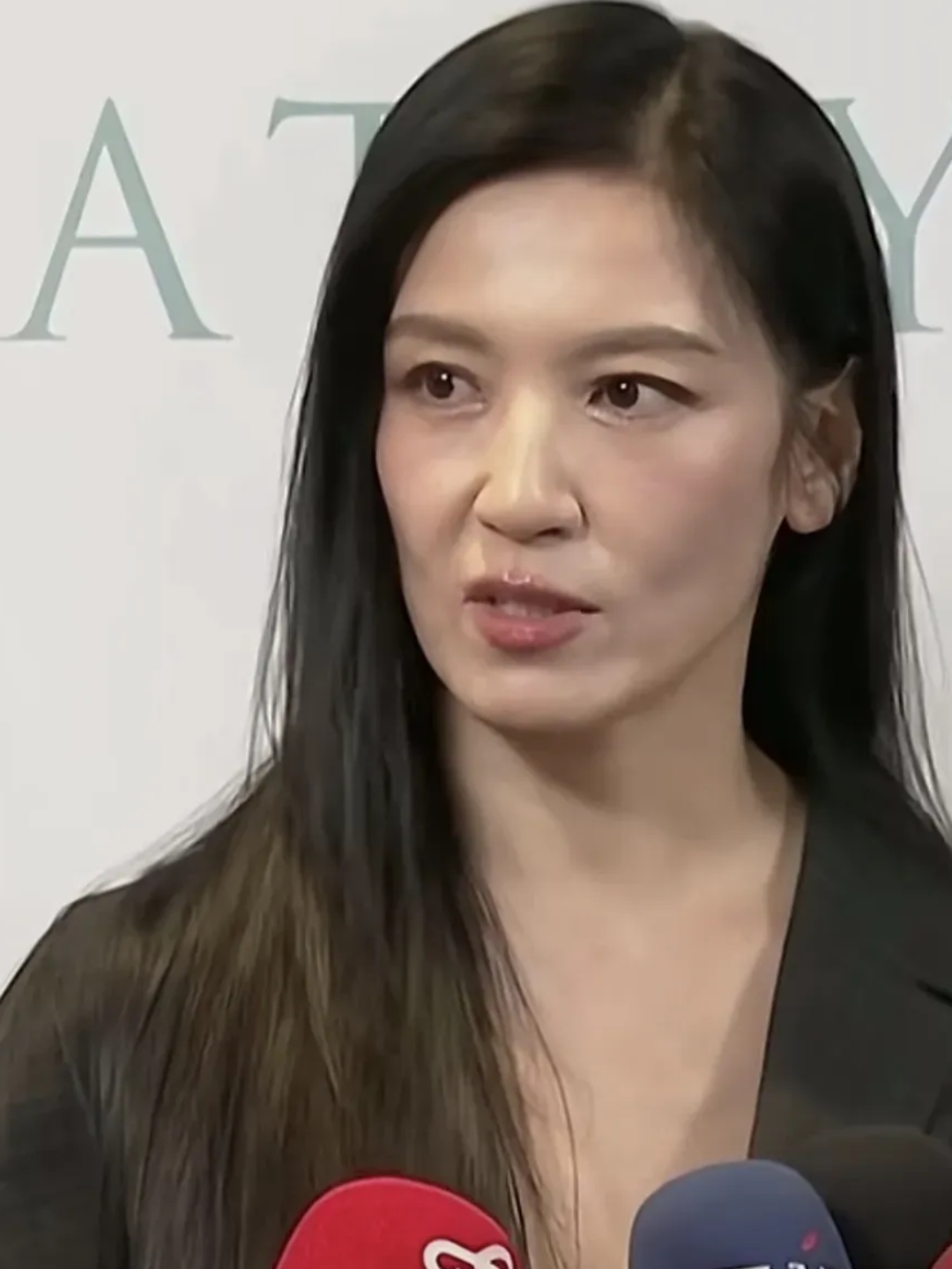 要想不老看来是不可能的这些一线女明星什么保养品没用过就连美容