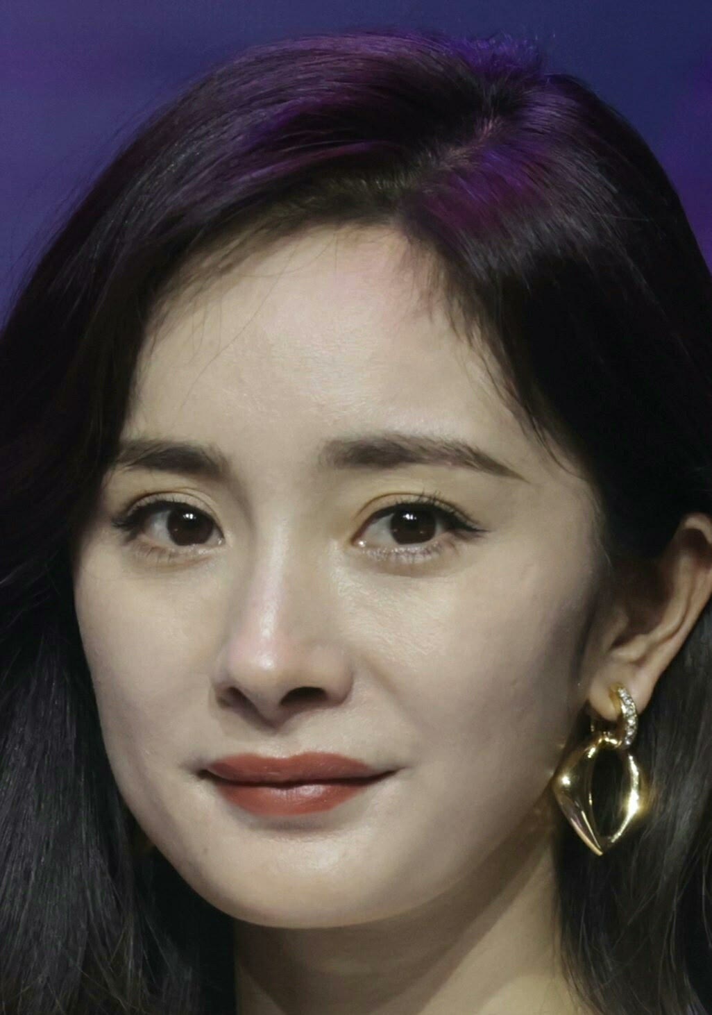 杨幂脸部超清特写#明星生图大赏# #娱乐明星