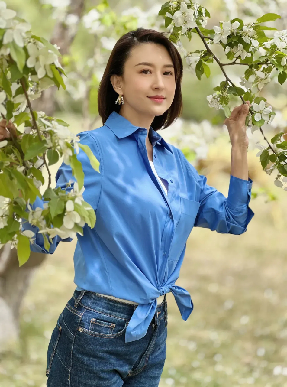 央视主持人张蕾