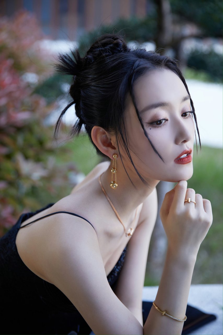 蒋依依美图分享