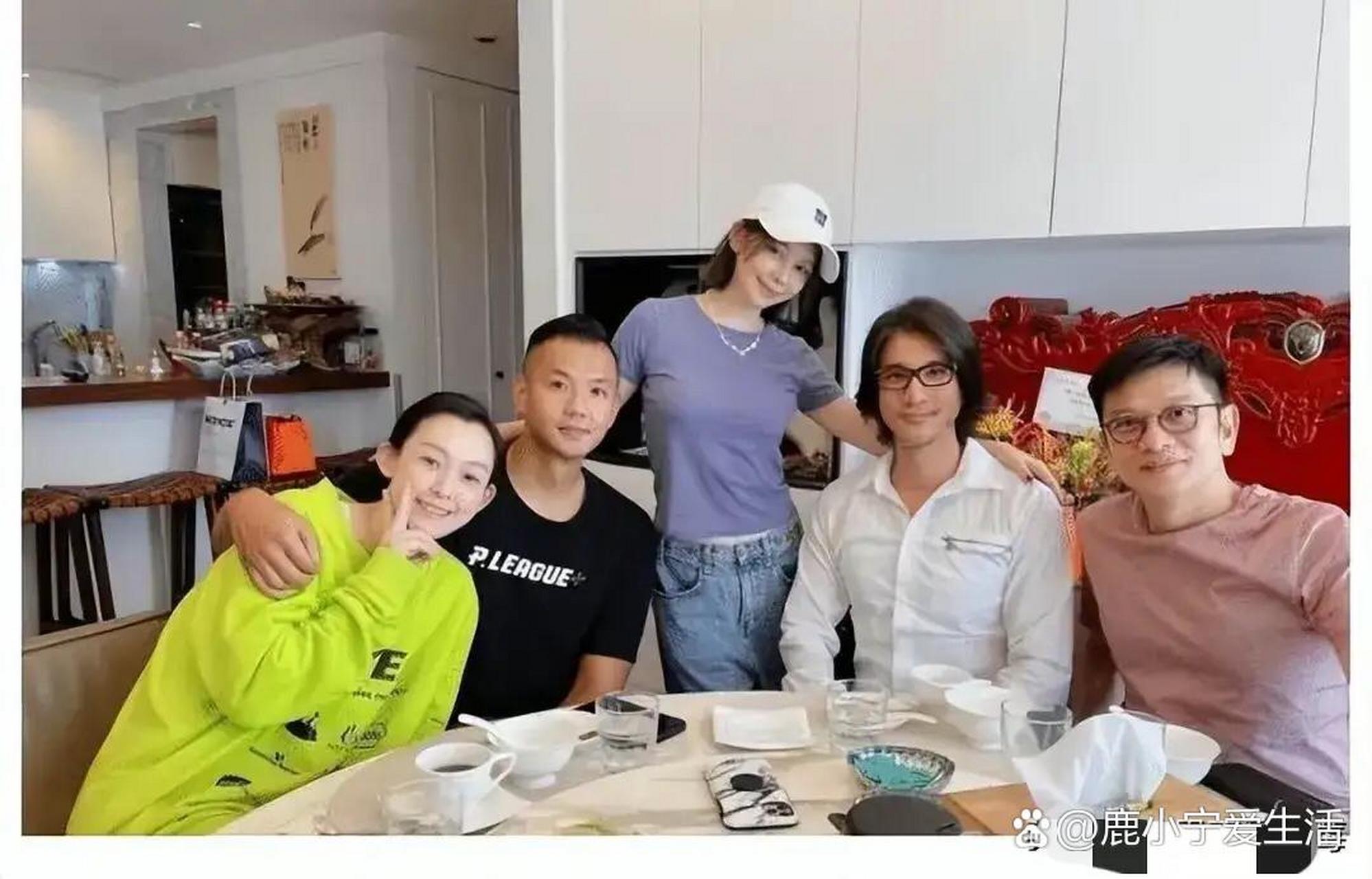 之前还曾报道过,疫情期间王力宏刚回台湾,不遵守