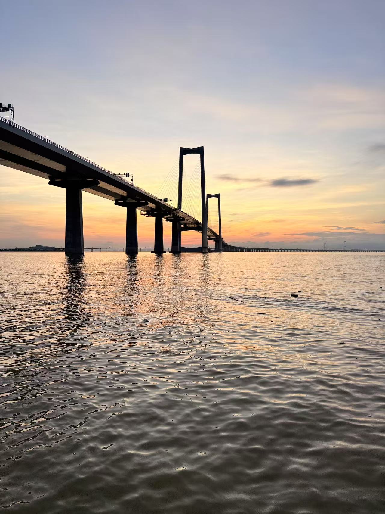 1,凡是谈格局打开的,最后被打开的,只有你的钱包