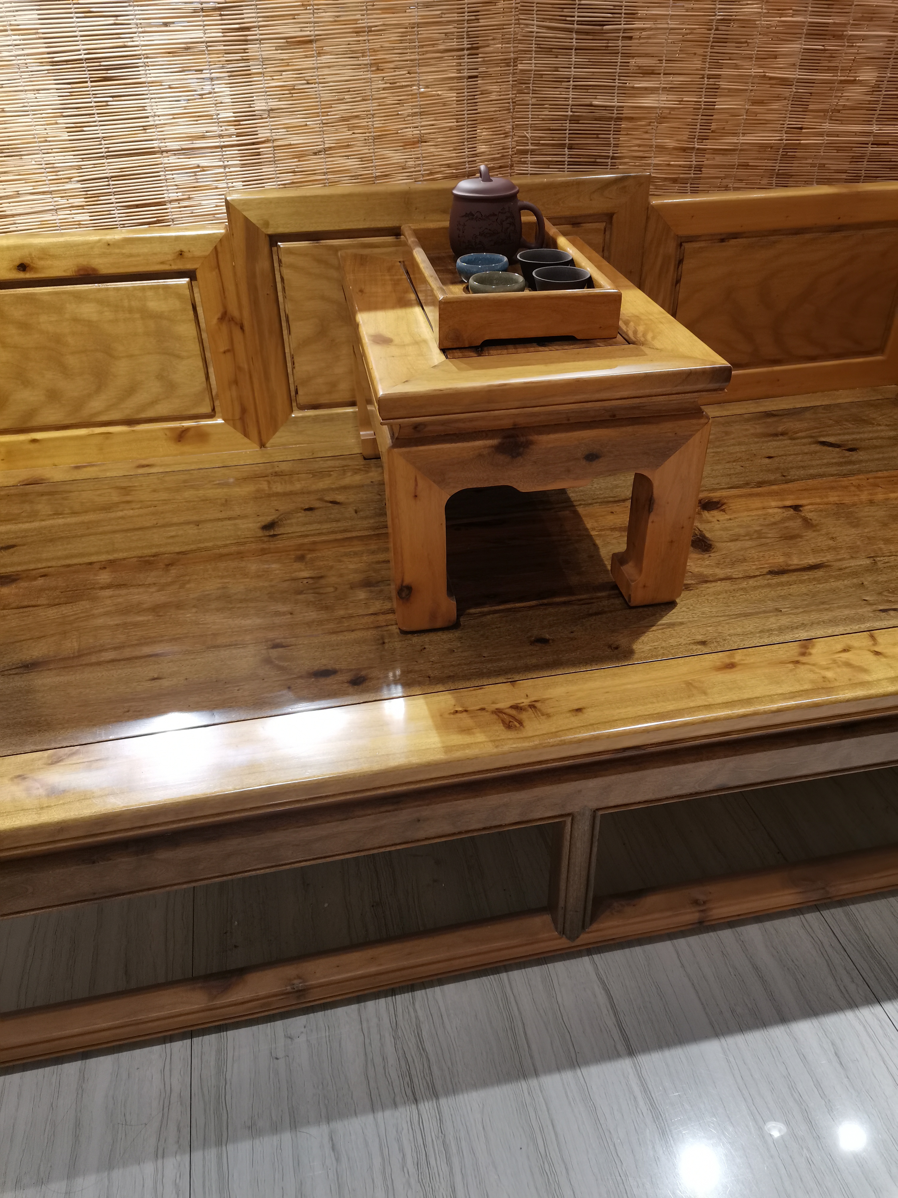 金丝楠木小叶桢楠,原木罗汉床!