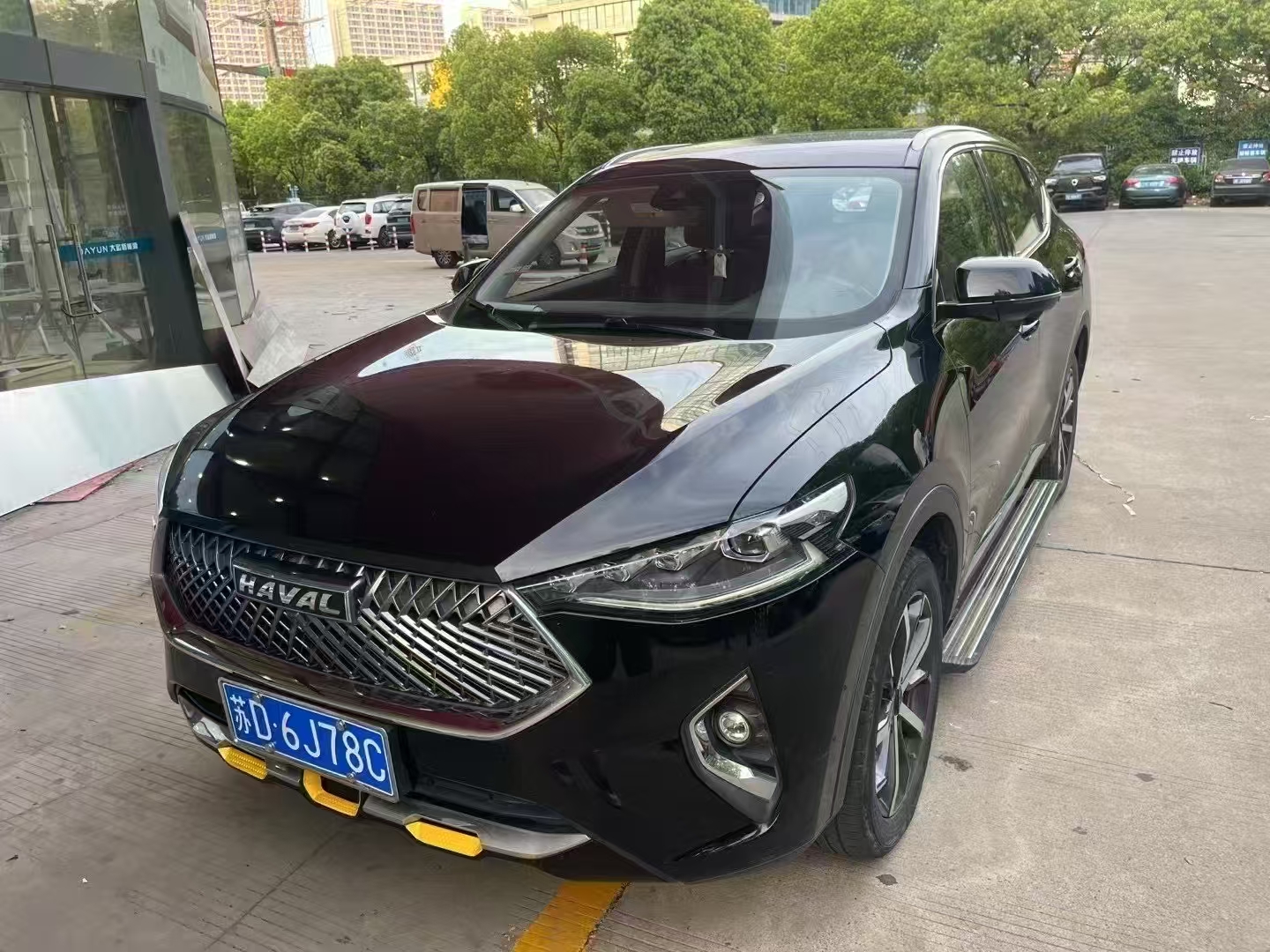 已定待售:20年哈弗f7 1.5t两驱i 型,行驶了4