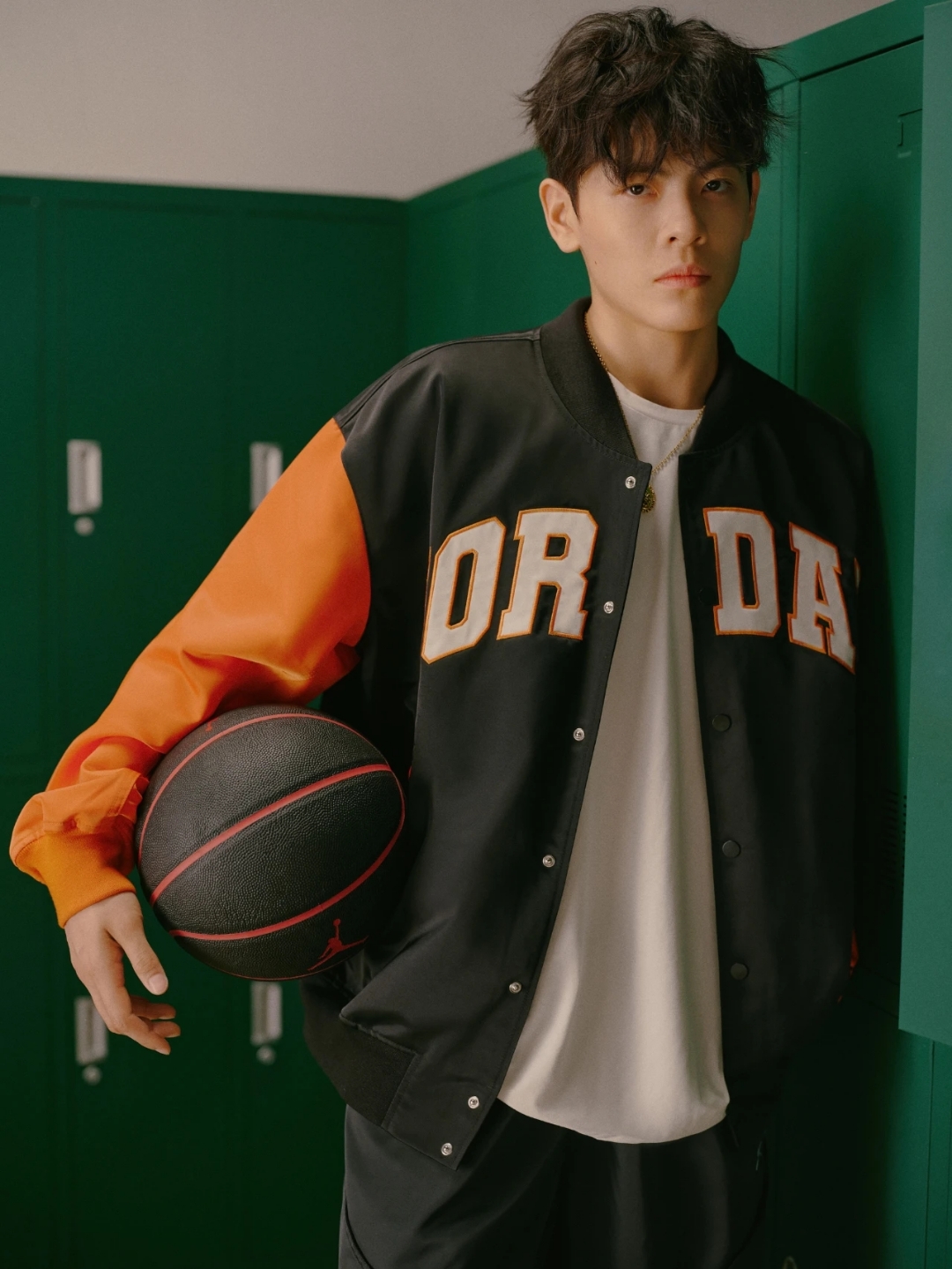 感谢杨力维在球场坚持的足够久. 感谢杨舒予在球场追逐的足够快