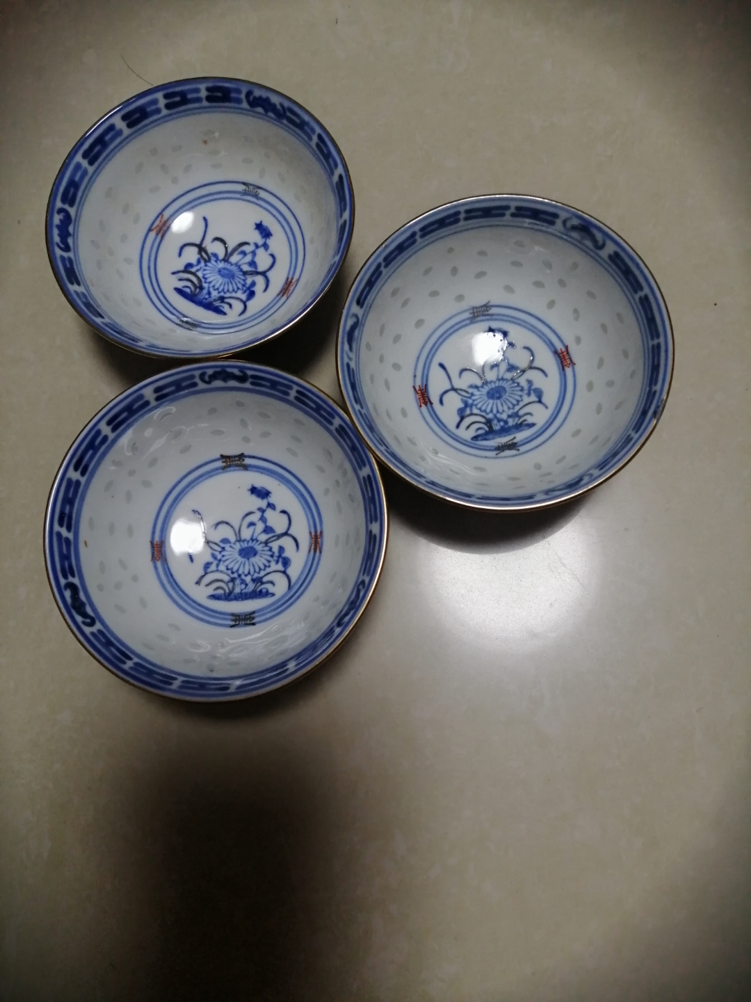 翻到几个以前茶碗,感觉不错啊!有喜欢的吗?