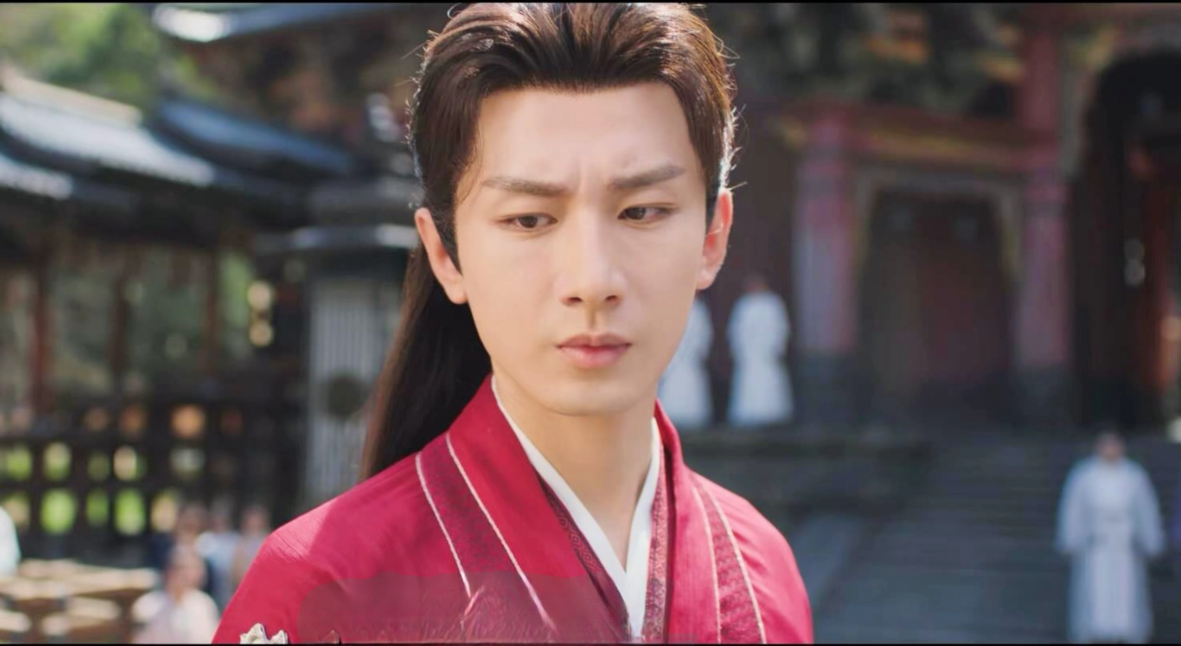 时隔十年李莲花再次回到四顾门穿上红衣,不是为了门主之位而是为了