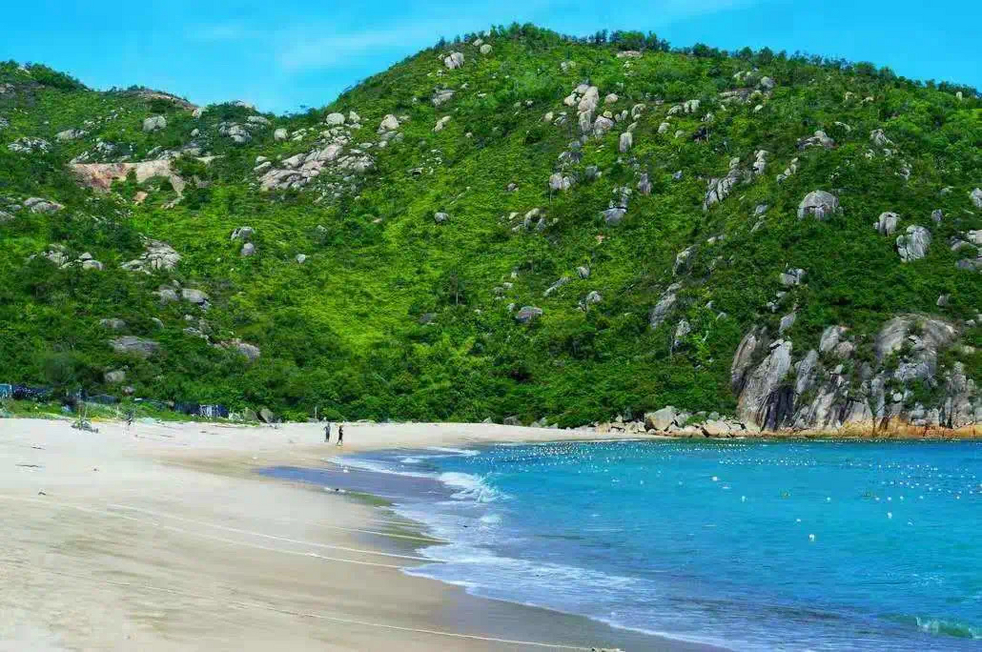 惠东海湾:星愿岛  在惠东的海湾游玩 说起巽寮湾,双月湾的名字 无人不