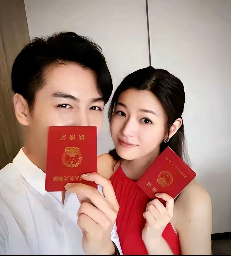 实在令人费解, 倘若陈妍希与陈晓的离婚缘由曝光为真, 那应当更让人心