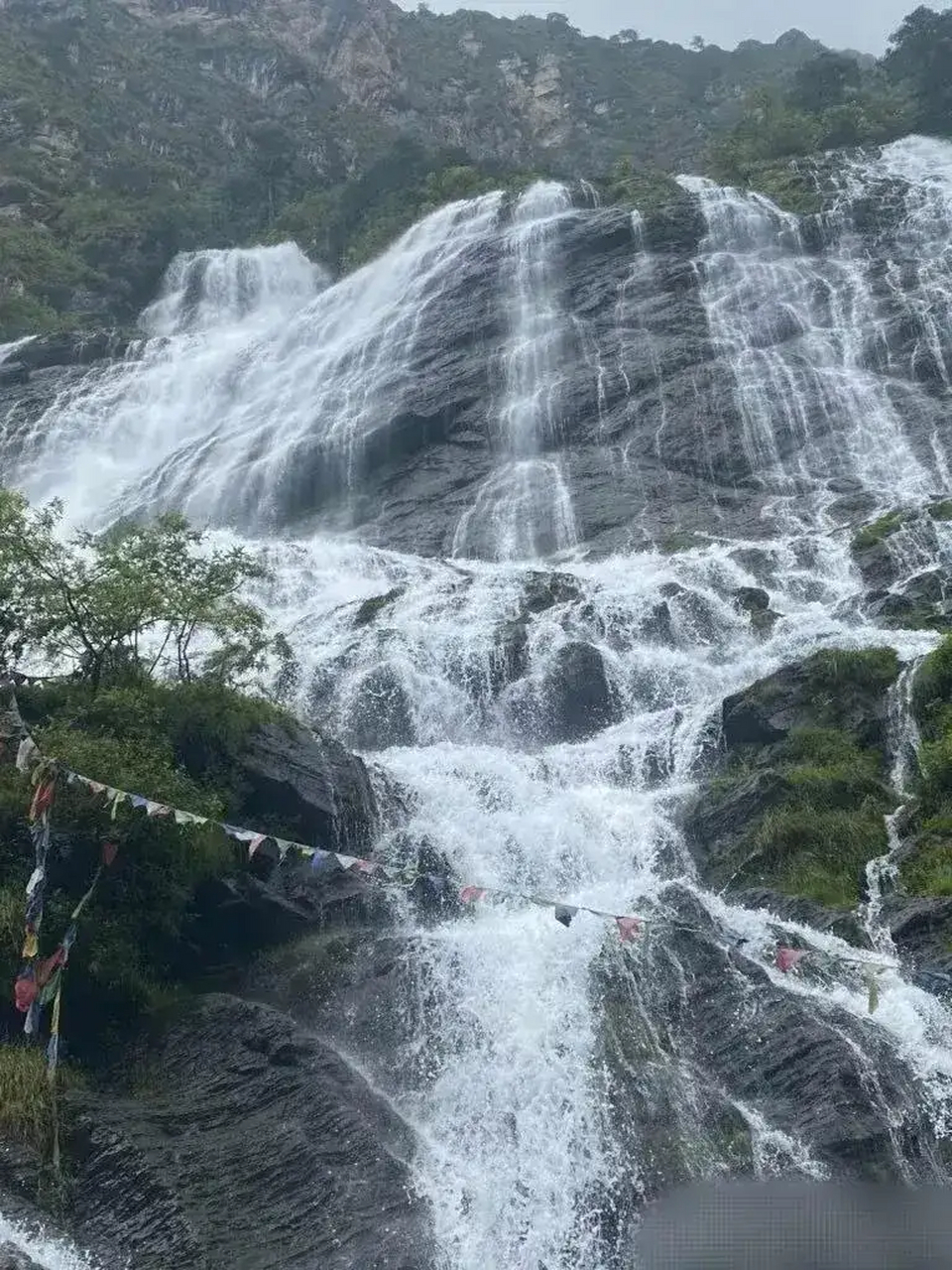 中印"东章瀑布"冲突不断.