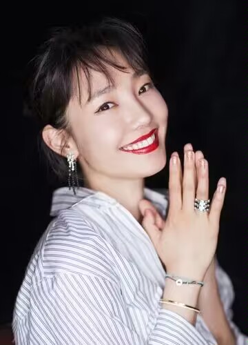 娱乐圈有哪些瓜	  1,欧阳娜娜跟男生和女生说话完全不一样,遇男生就