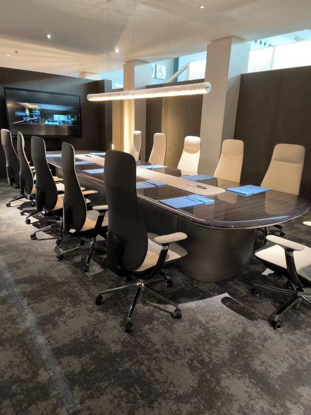 黑檀木高科技系列总裁桌豪华老板桌烤漆高档会议桌现代时尚办公家具