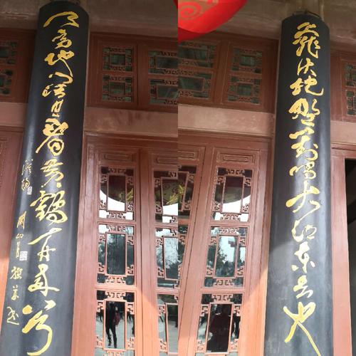 来黄鹤楼,看的不是楼上风光,而是楼内的对联与