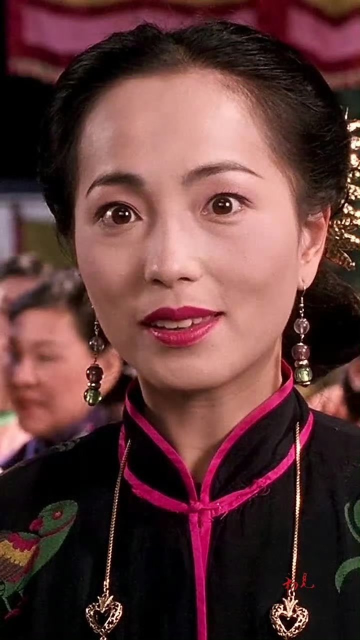 石榴姐,那个在星爷电影中带来无数欢笑的金牌配角,也是《封神榜》里