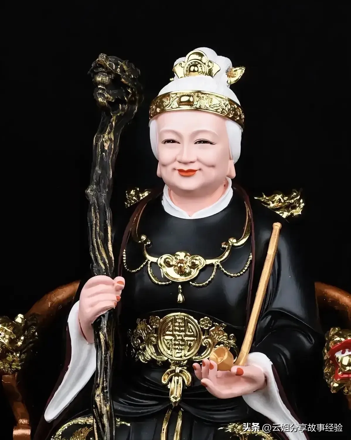 家人们记住:真正能帮你的领路人,是先让你跟他们链