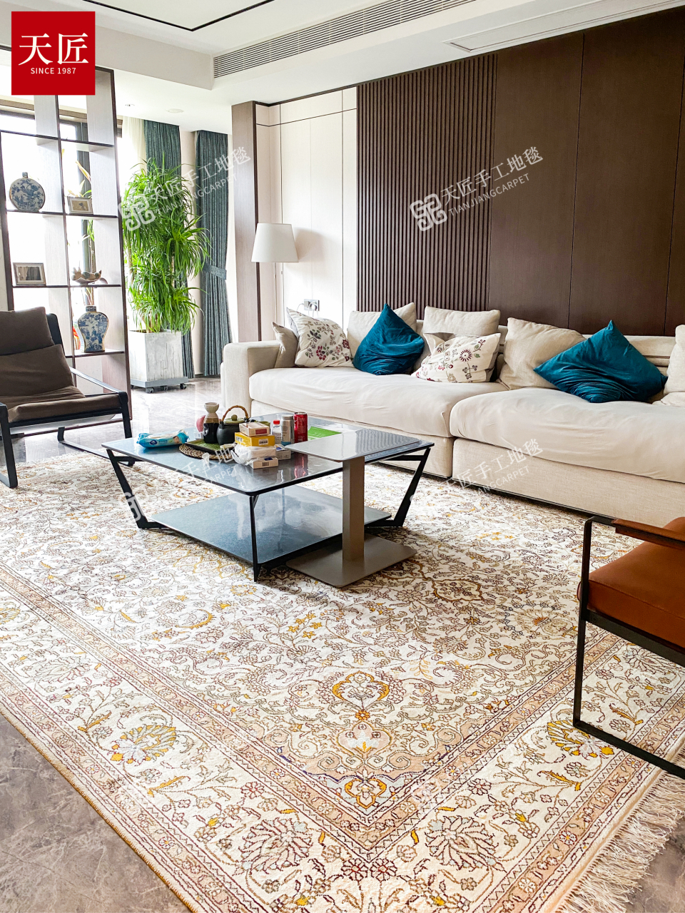 新鲜出炉的地毯搭配效果图#羊毛地毯# #天匠地毯# #手工地毯