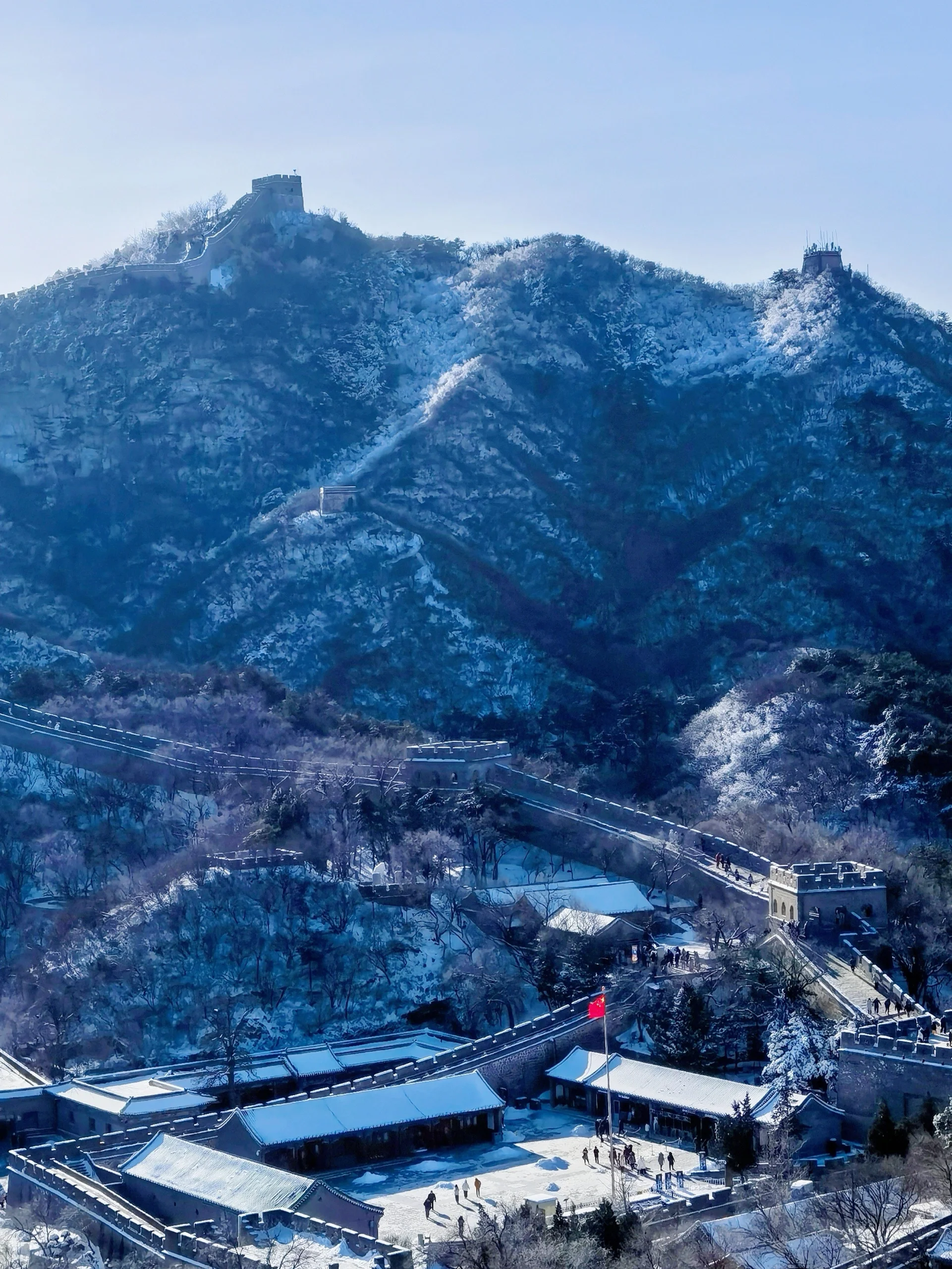 长城打卡78|雪落长城,赏壮丽美景  "江山留胜迹,我辈复登临".
